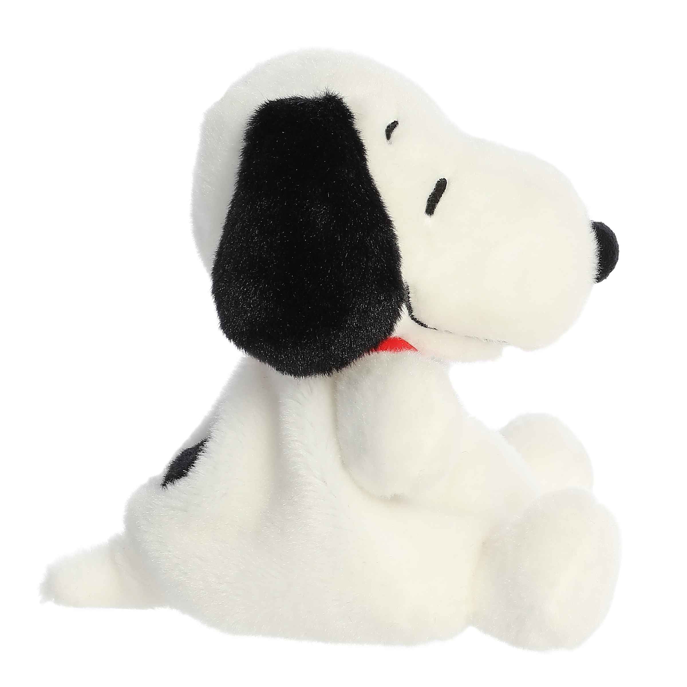 Palm Pals Original Snoopy Plush