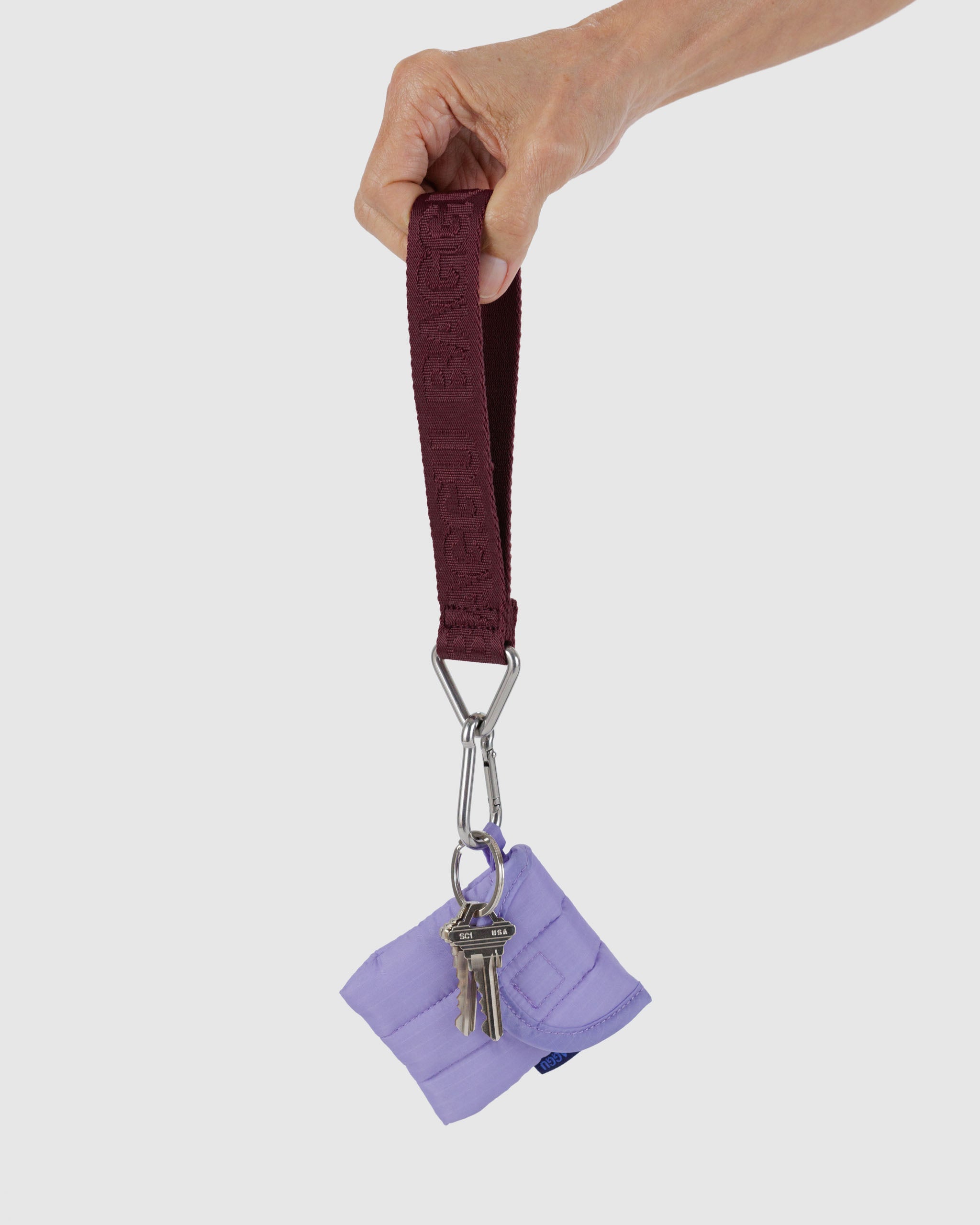 BAGGU Logo Keychain - Mahogany