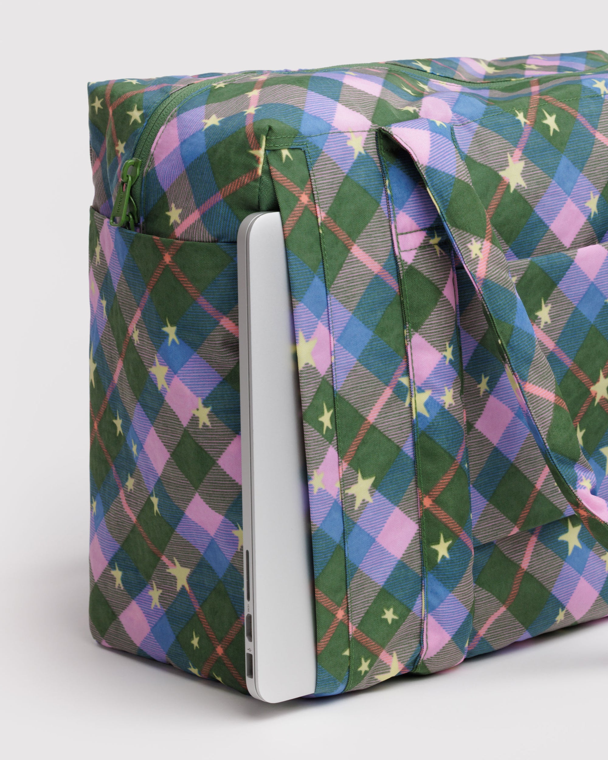 BAGGU Small Cloud Carry-On - Green Star Plaid