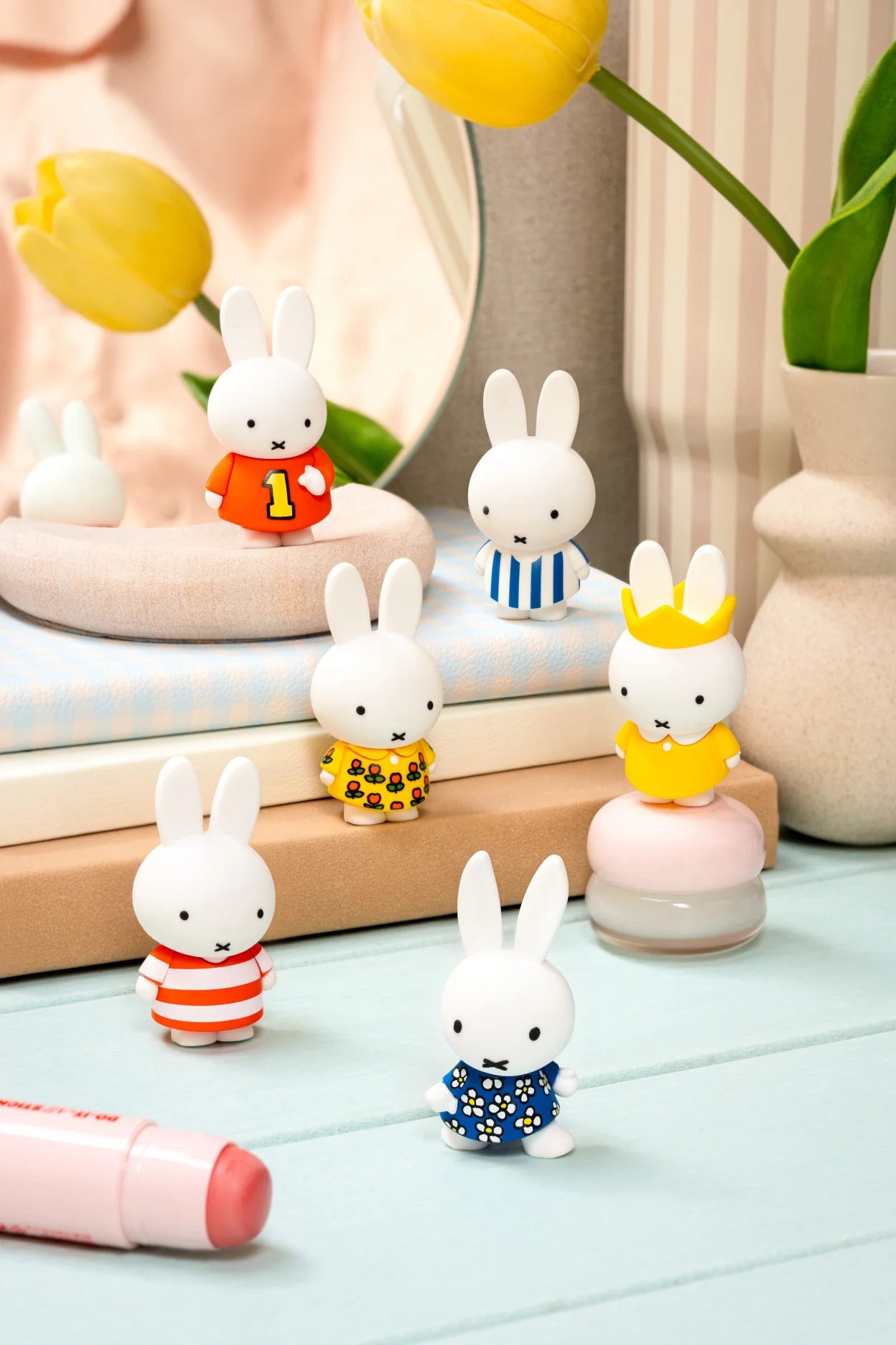 Smoko Miffy Dressing Up Blind Box Figure