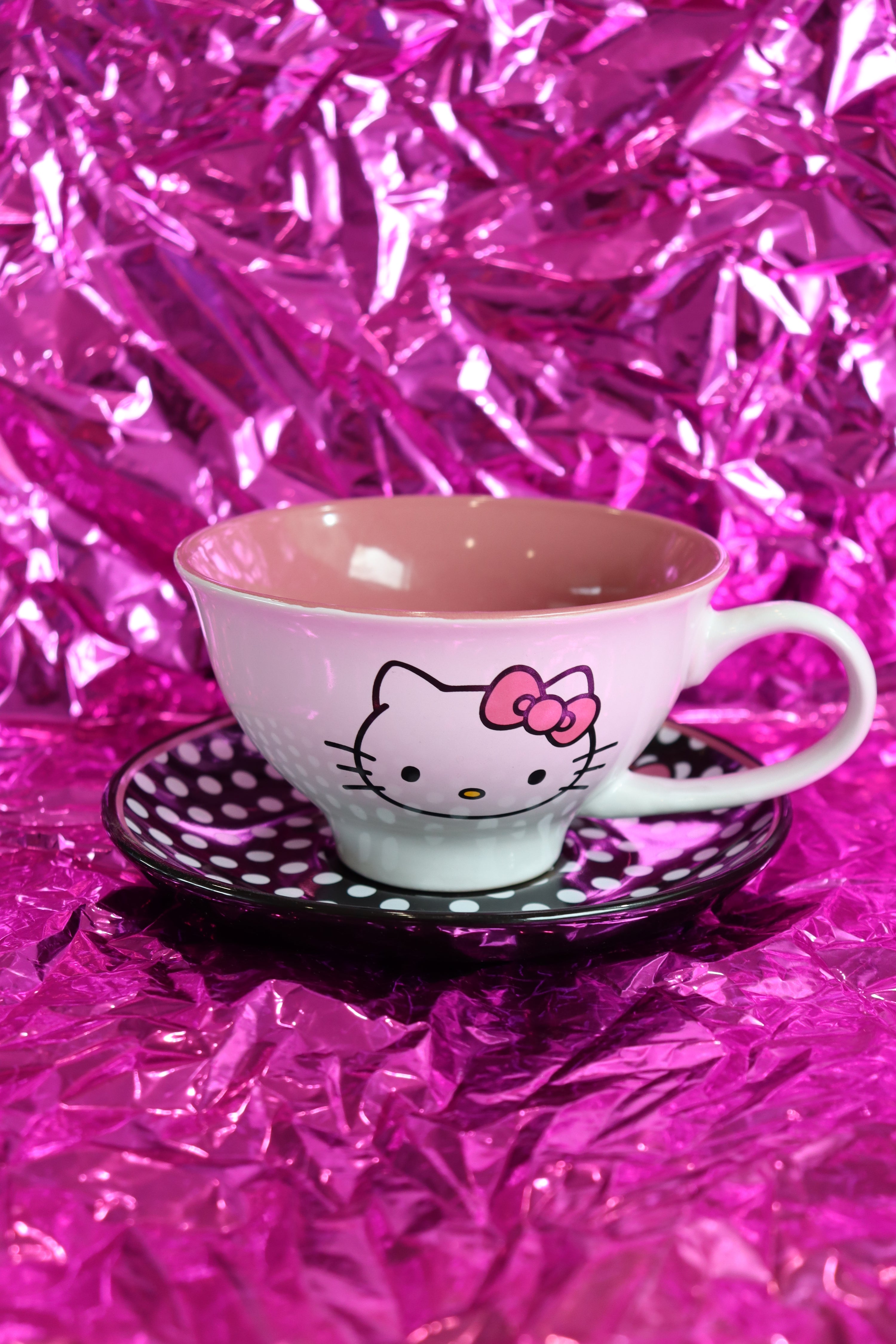 Hello Kitty Teacup and Saucer Set