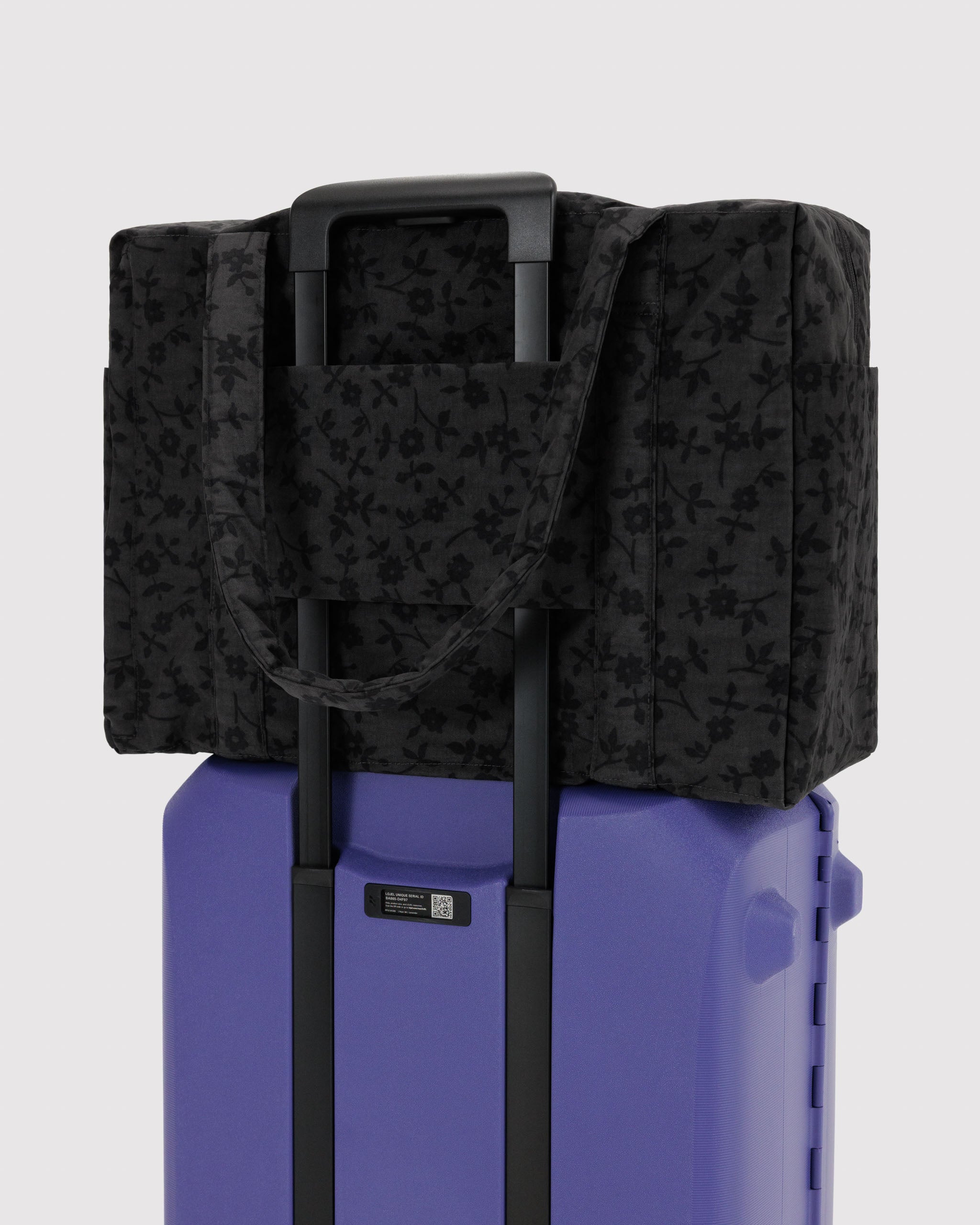 BAGGU Cloud Carry-On - Charcoal Ditsy Floral