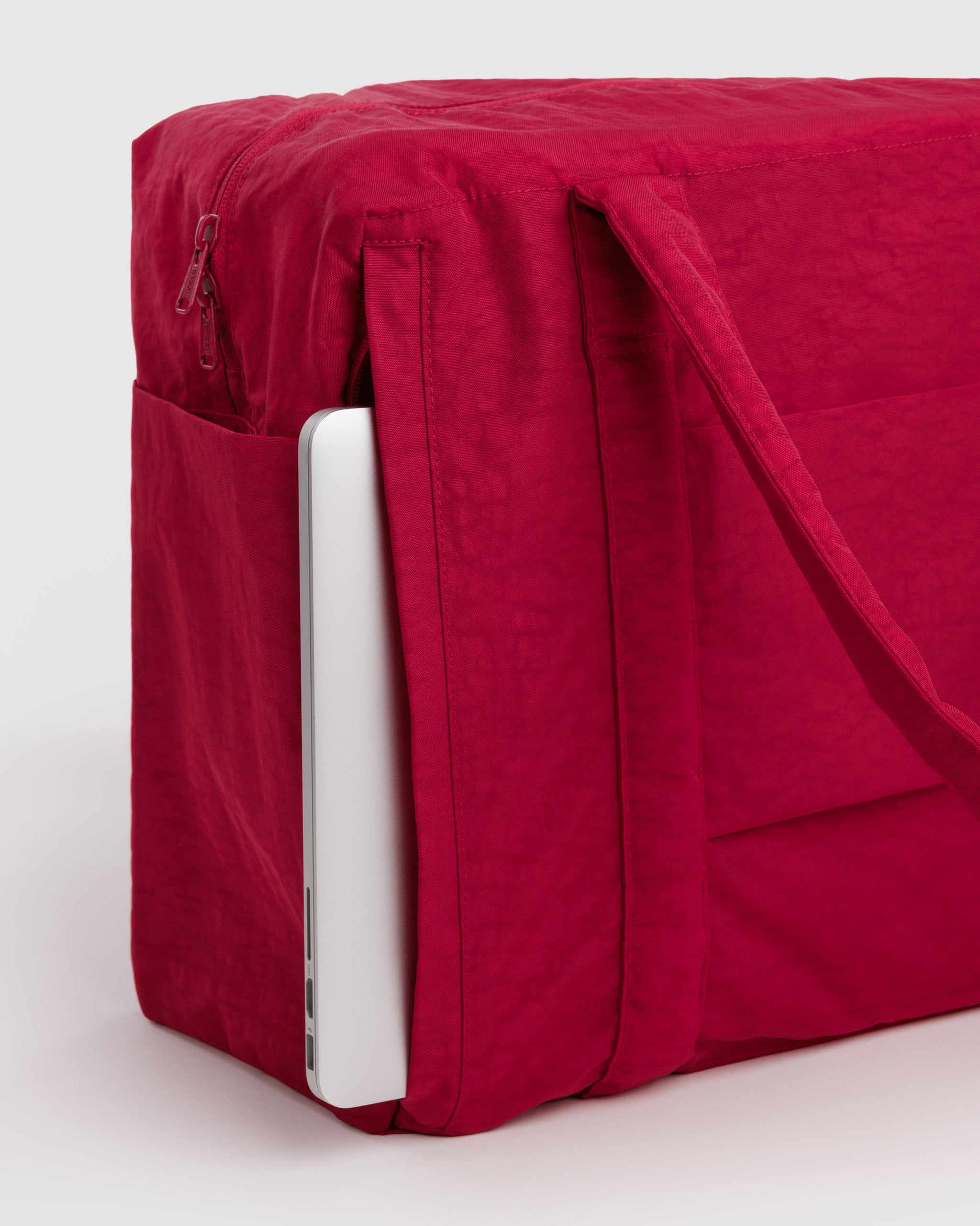 BAGGU Cloud Carry-On - Cherry