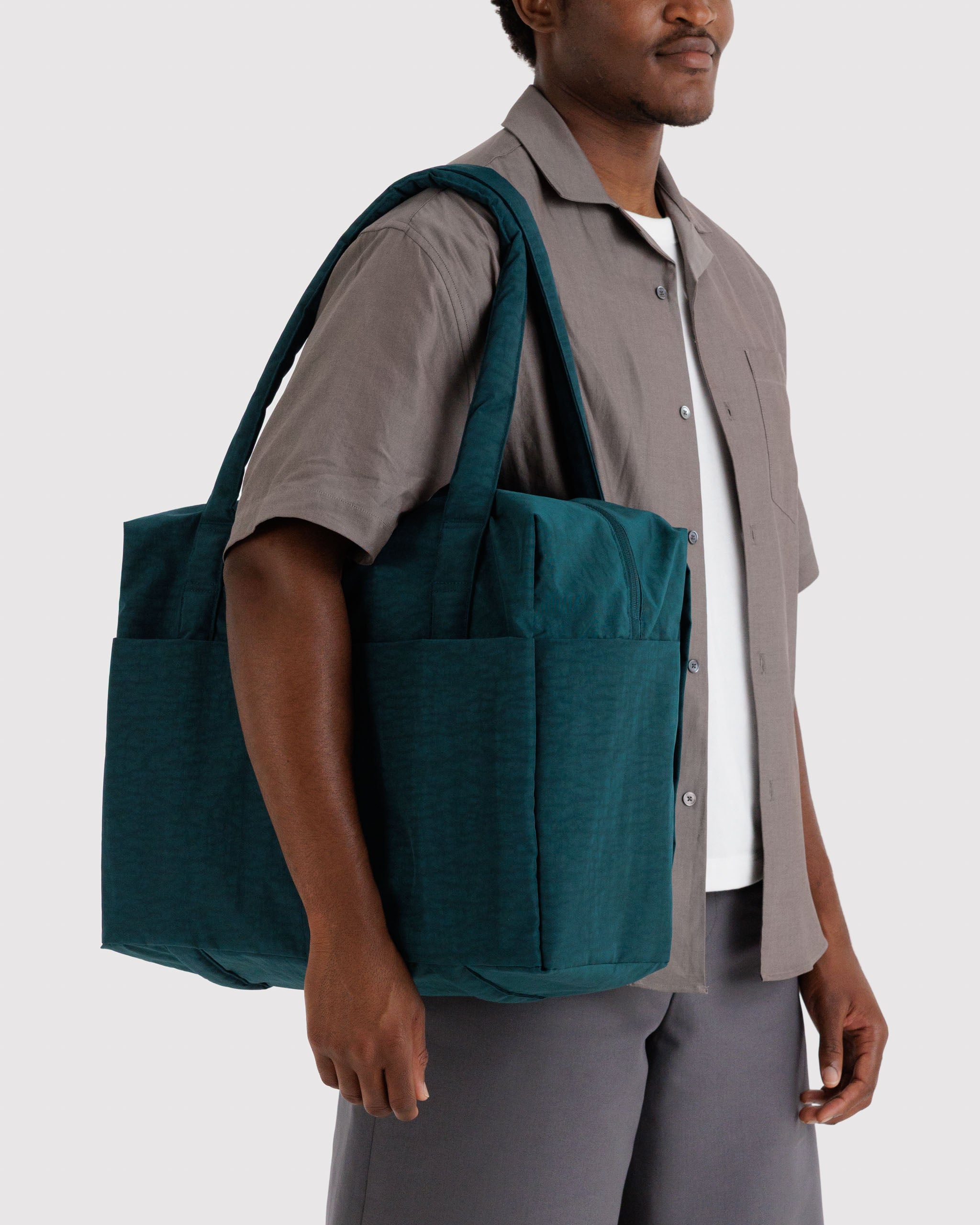 BAGGU Cloud Carry-On - Deep Sea