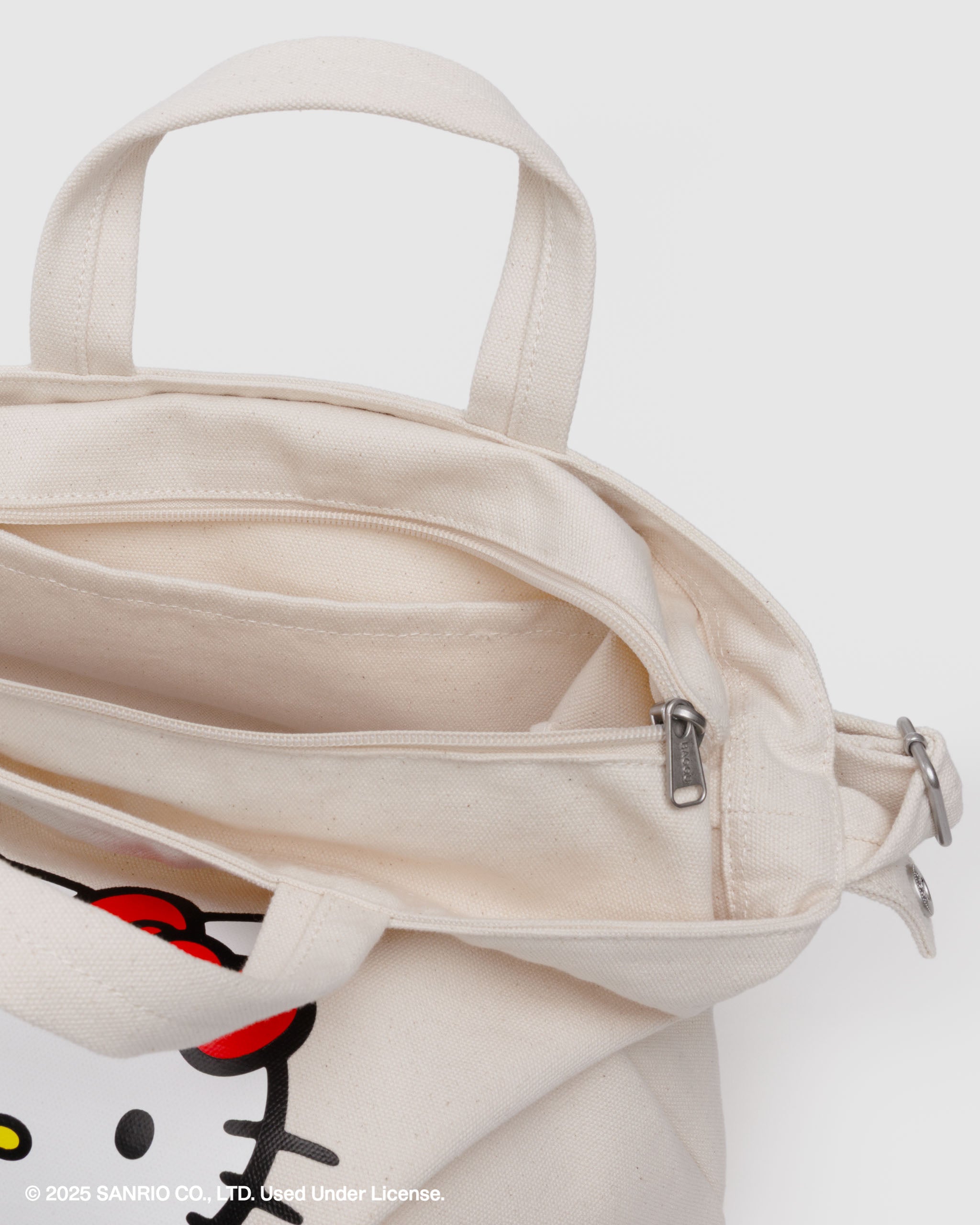 BAGGU Horizontal Zip Duck Bag - Hello Kitty