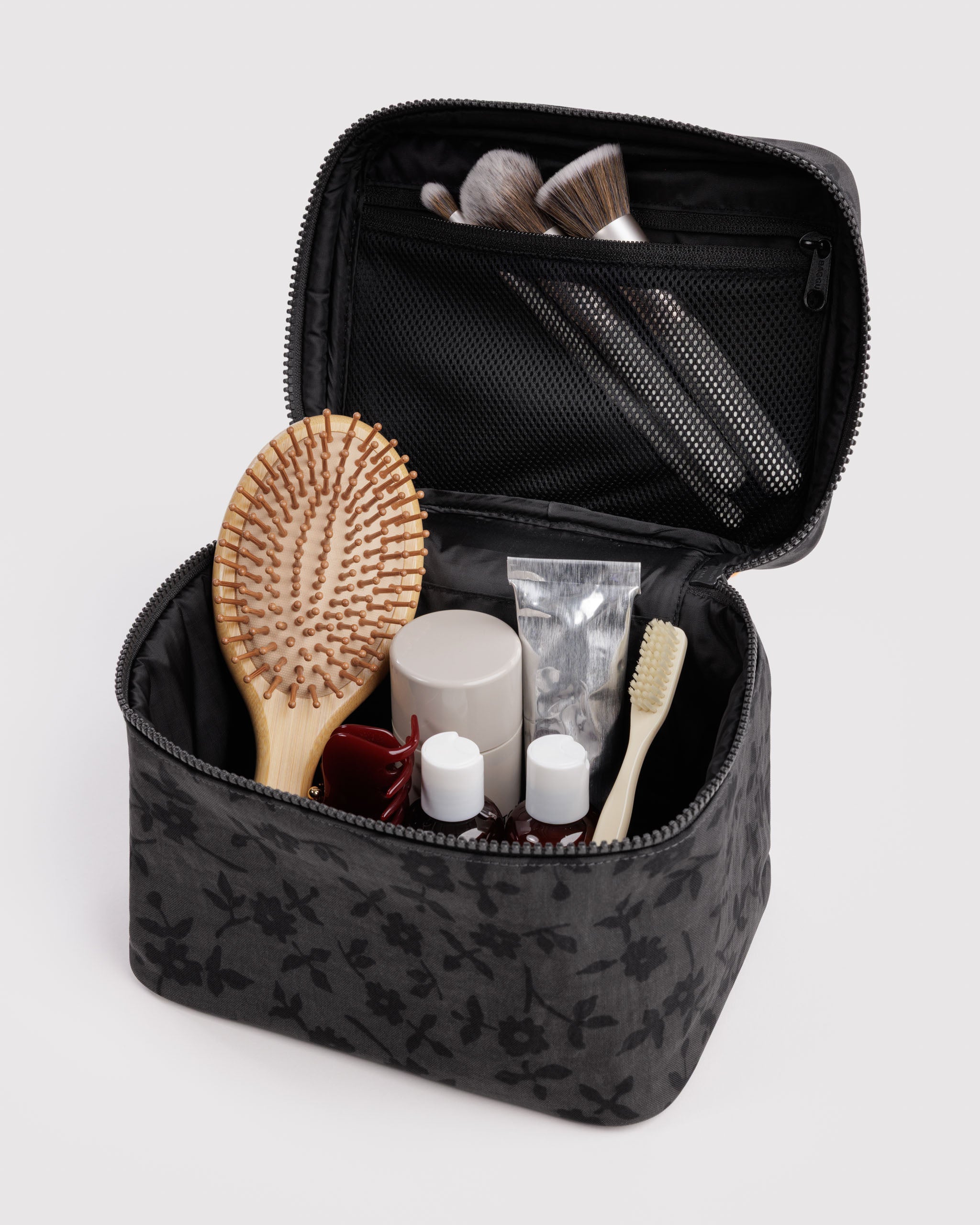 BAGGU Large Cosmetic Case - Charcoal Ditsy Floral