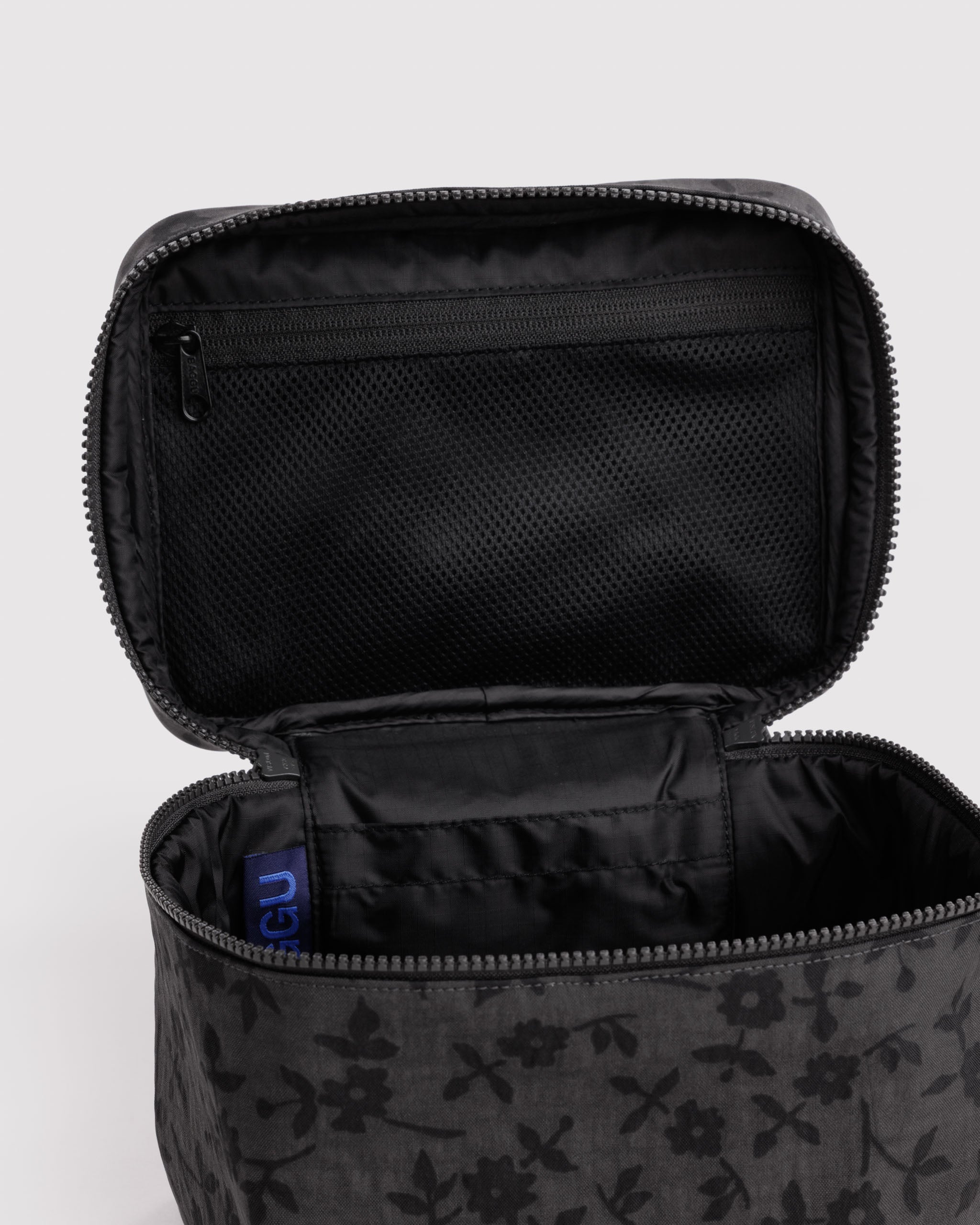 BAGGU Large Cosmetic Case - Charcoal Ditsy Floral