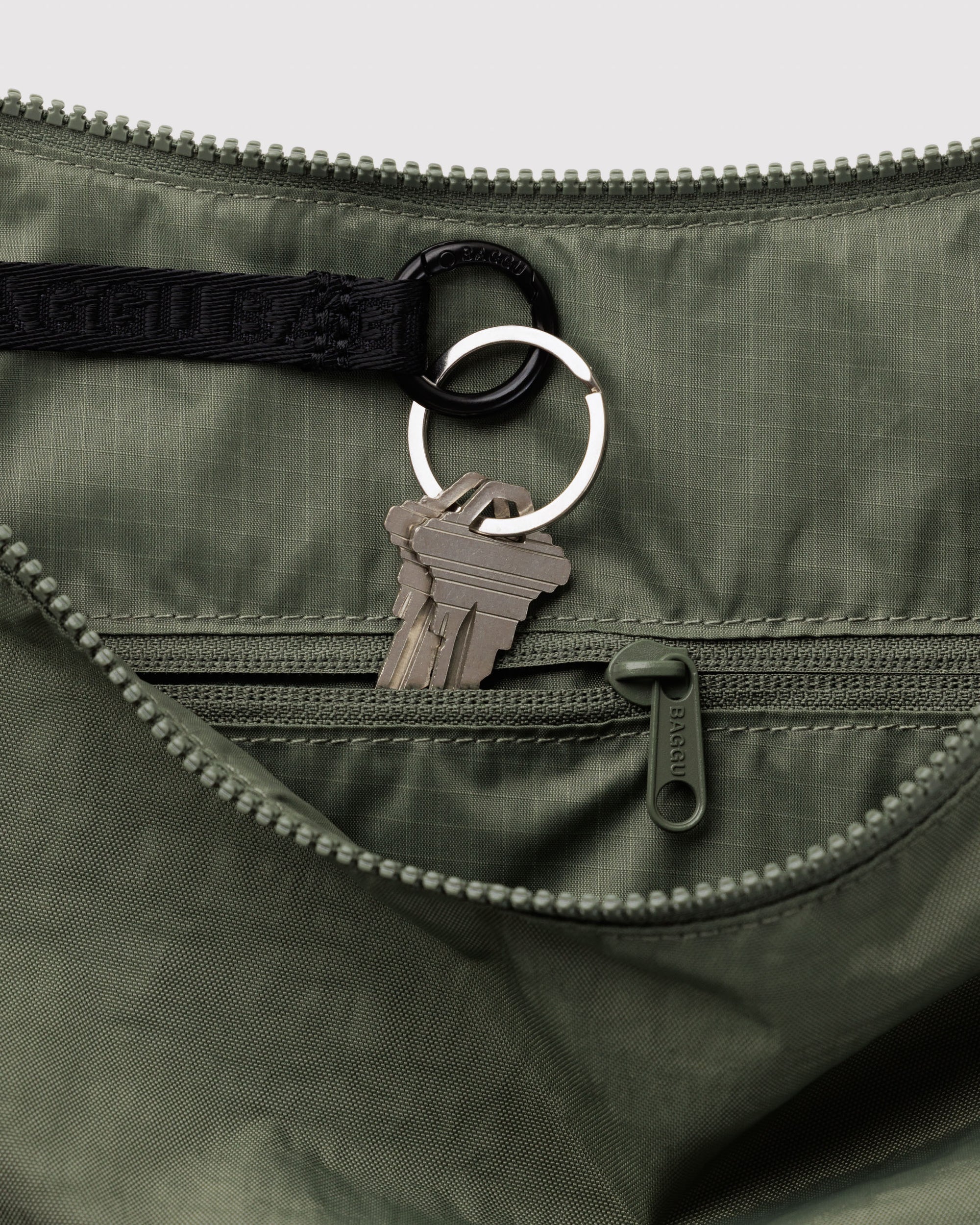 BAGGU Large Nylon Crescent Bag - Caper