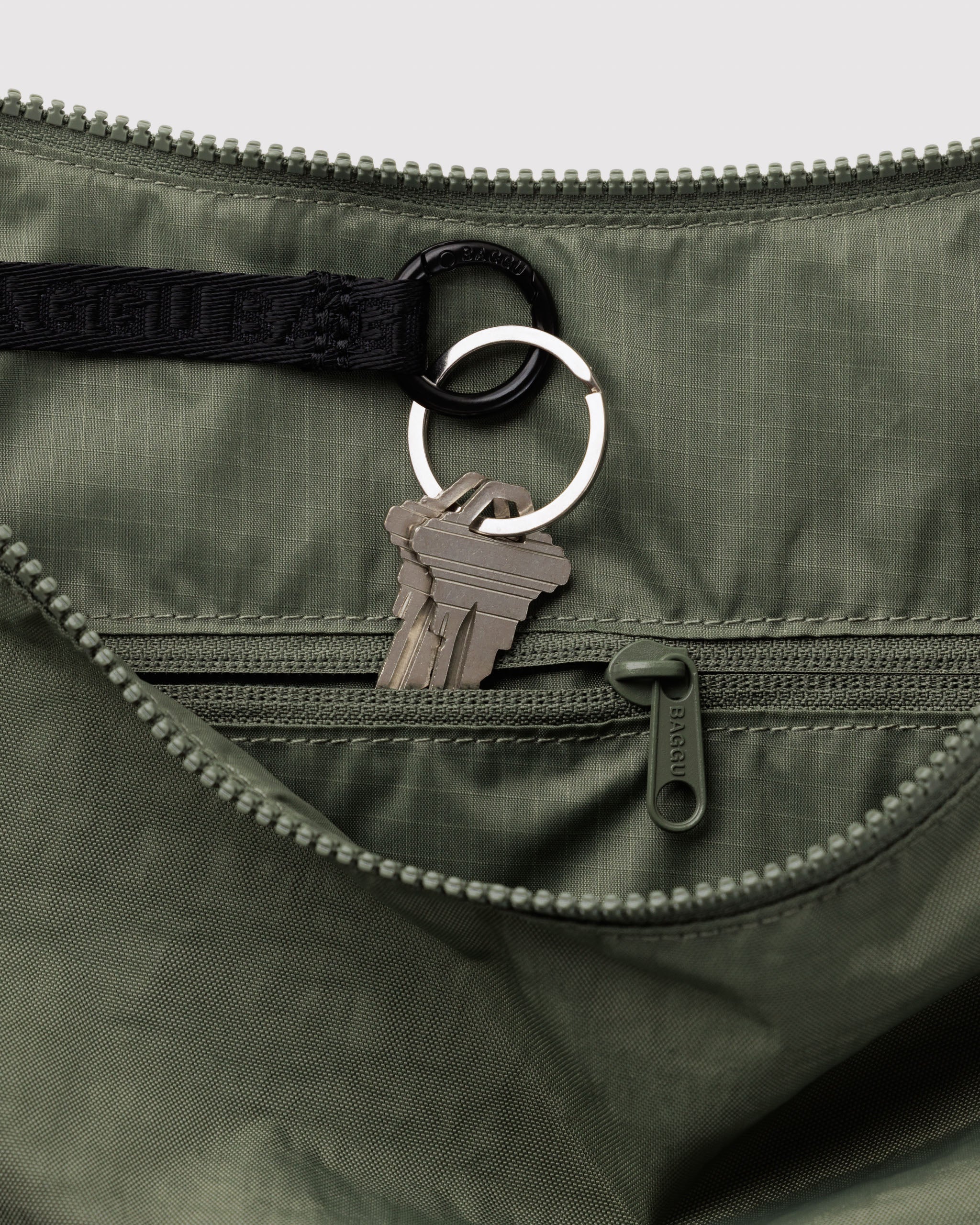 BAGGU Large Nylon Crescent Bag - Caper