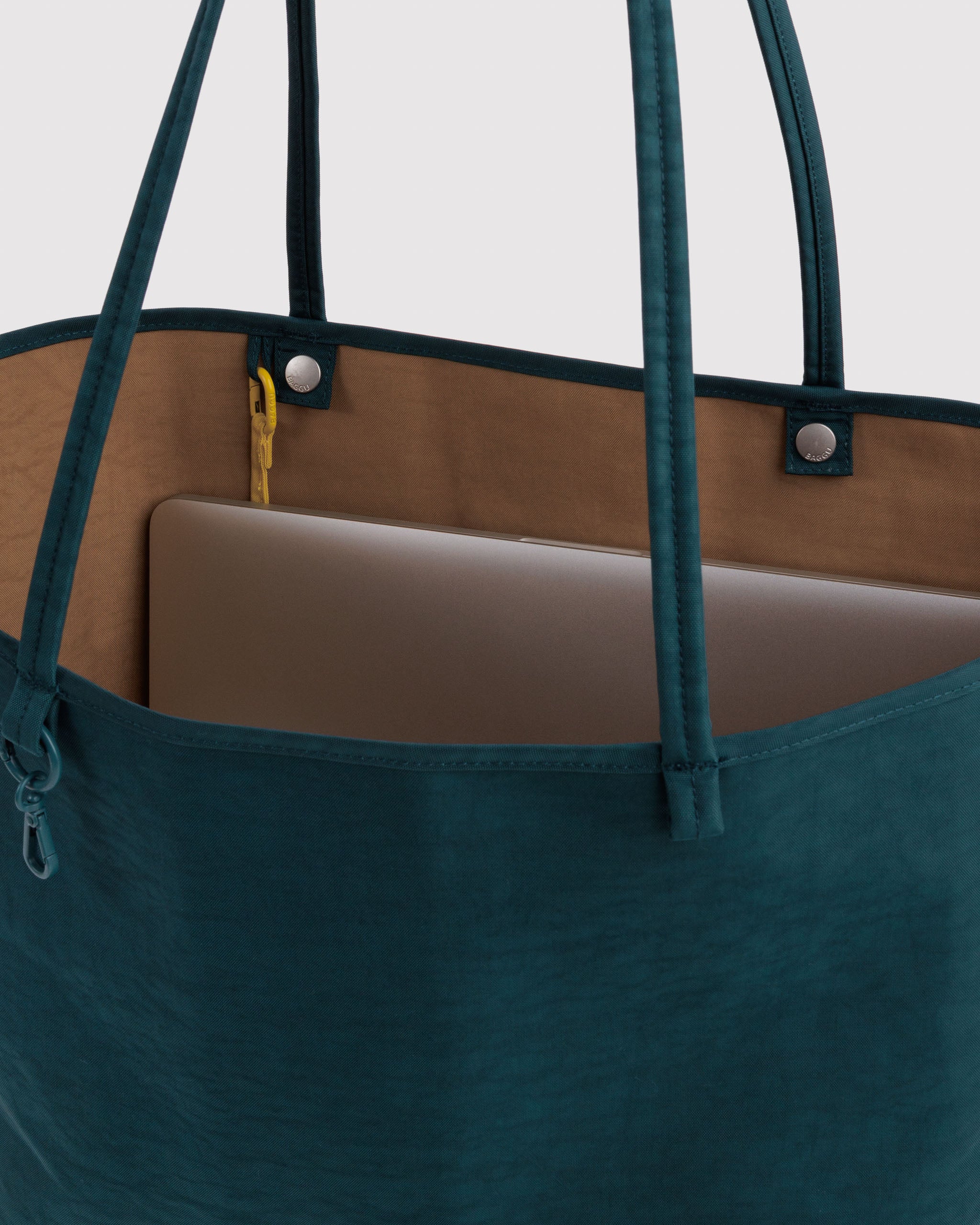 BAGGU Large Nylon Reversible Tote - Deep Sea Mix