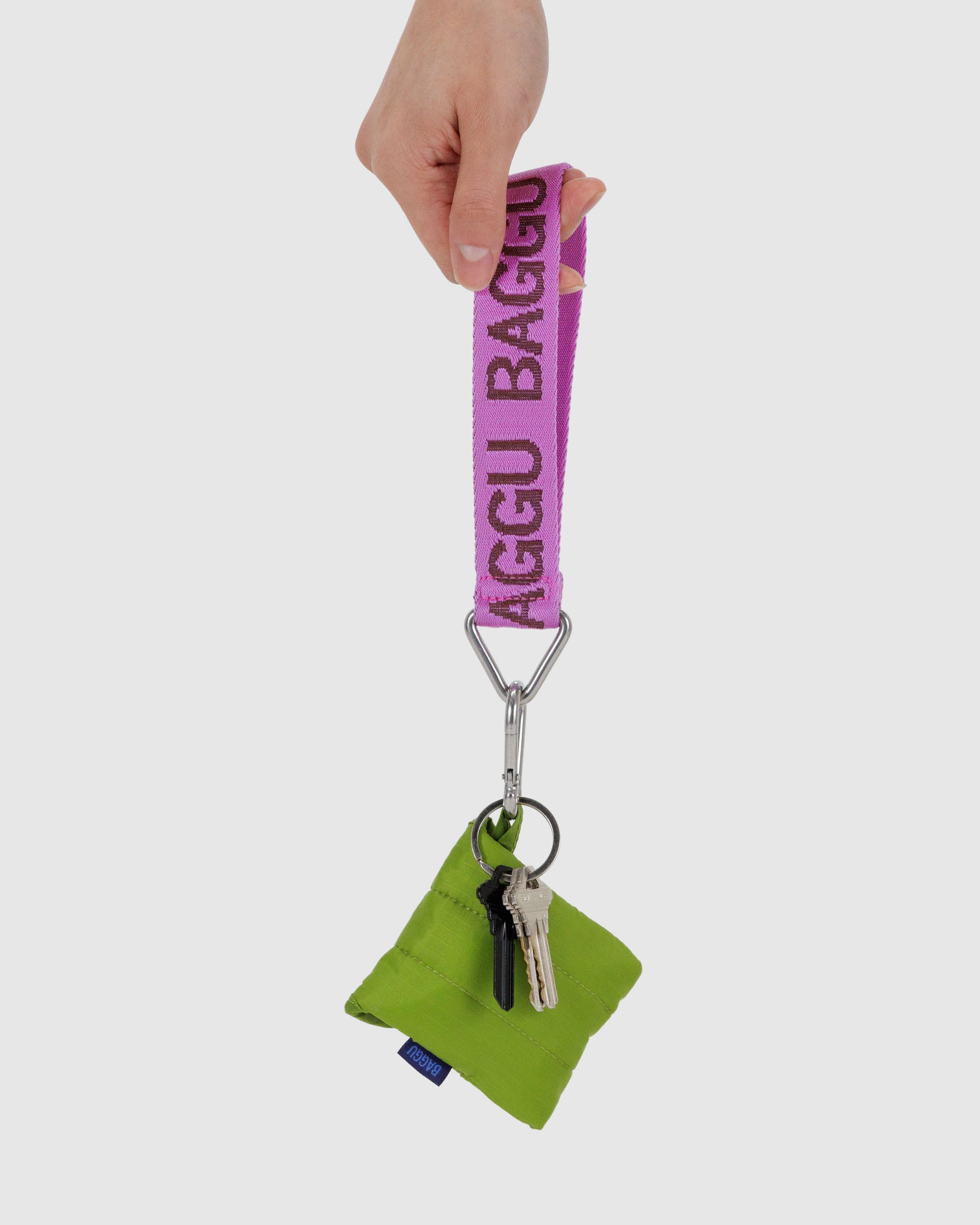 BAGGU Logo Keychain - Pink