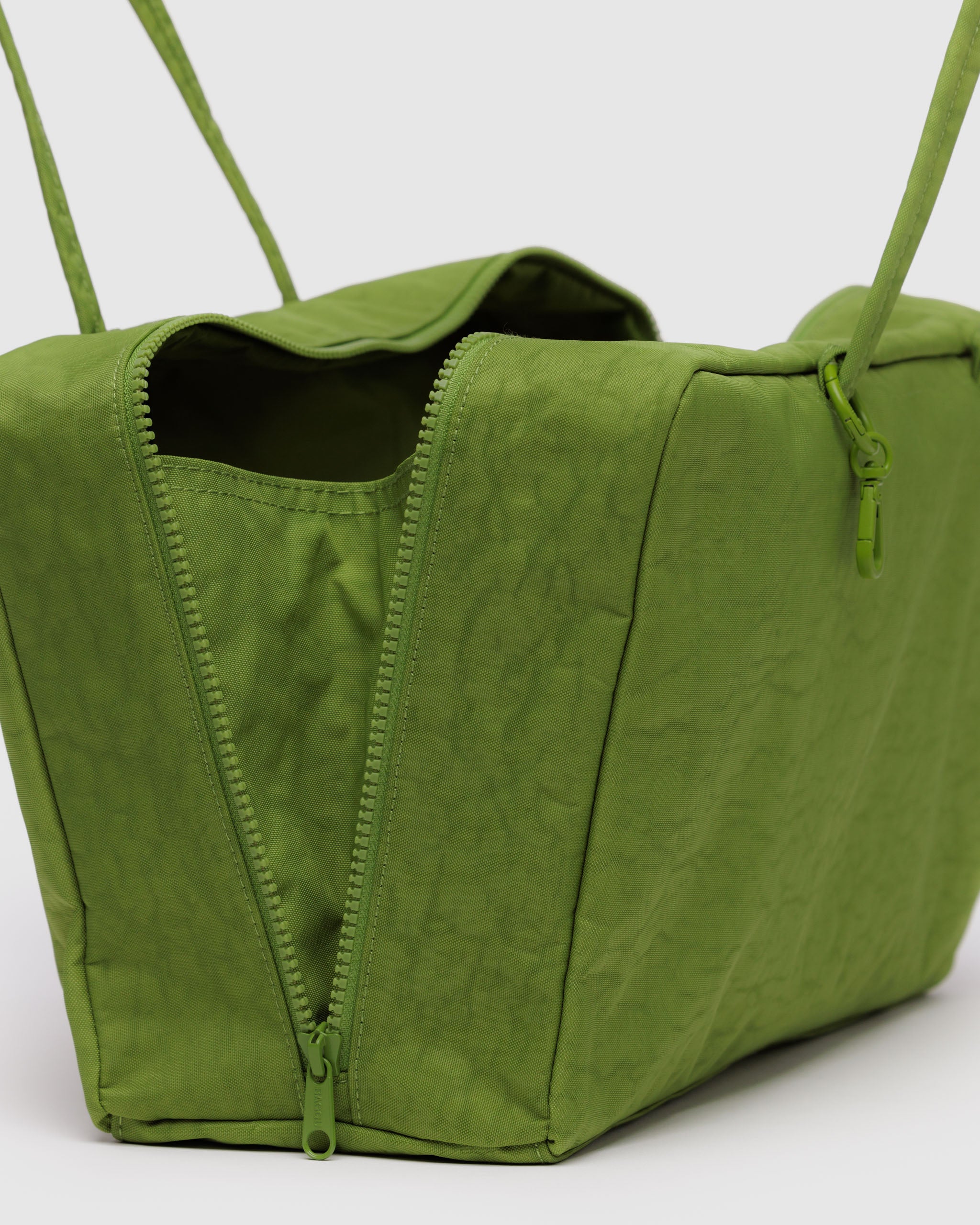 BAGGU Medium Nylon Bowler Bag - Green Juice