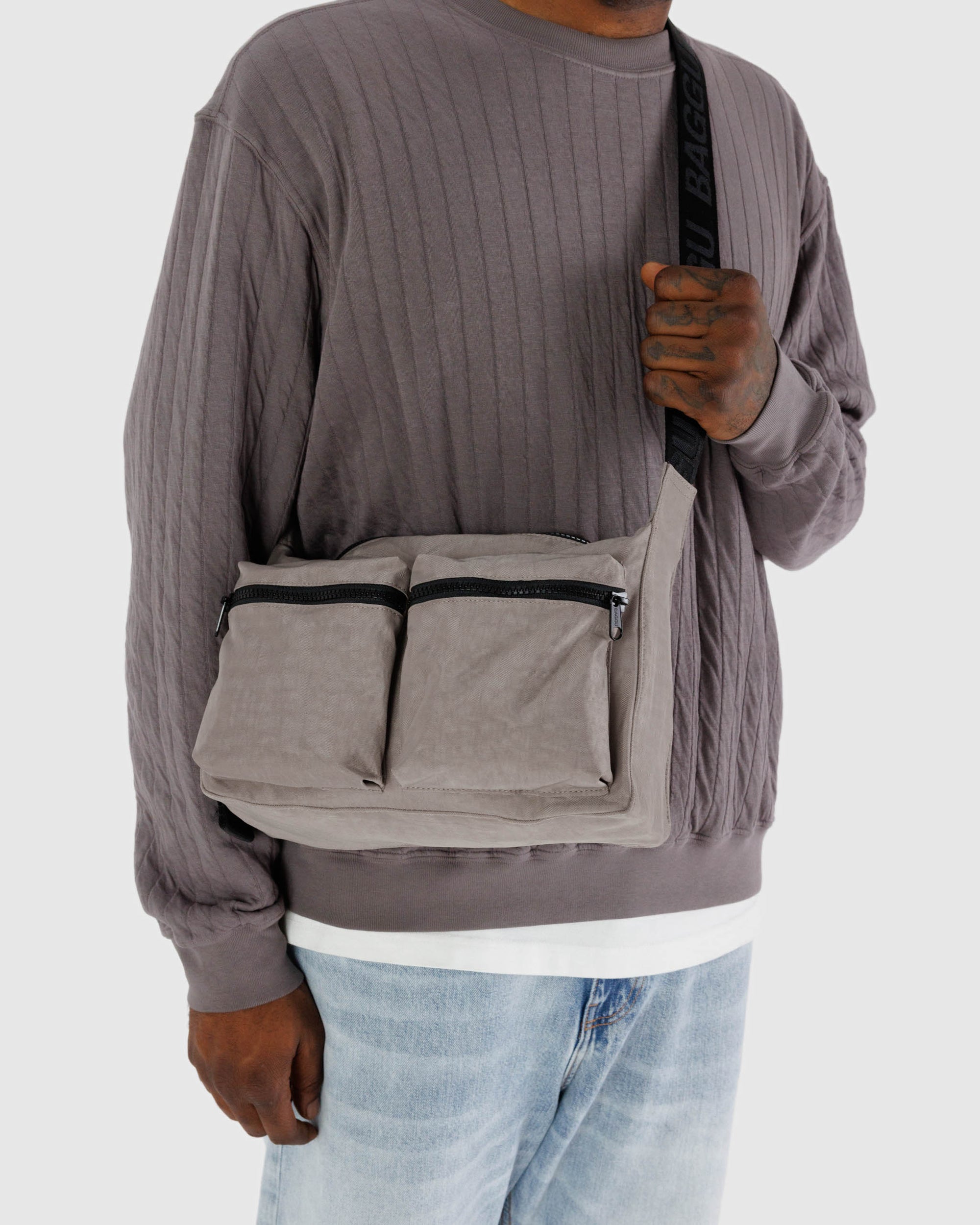 BAGGU Medium Cargo Crossbody - Dove