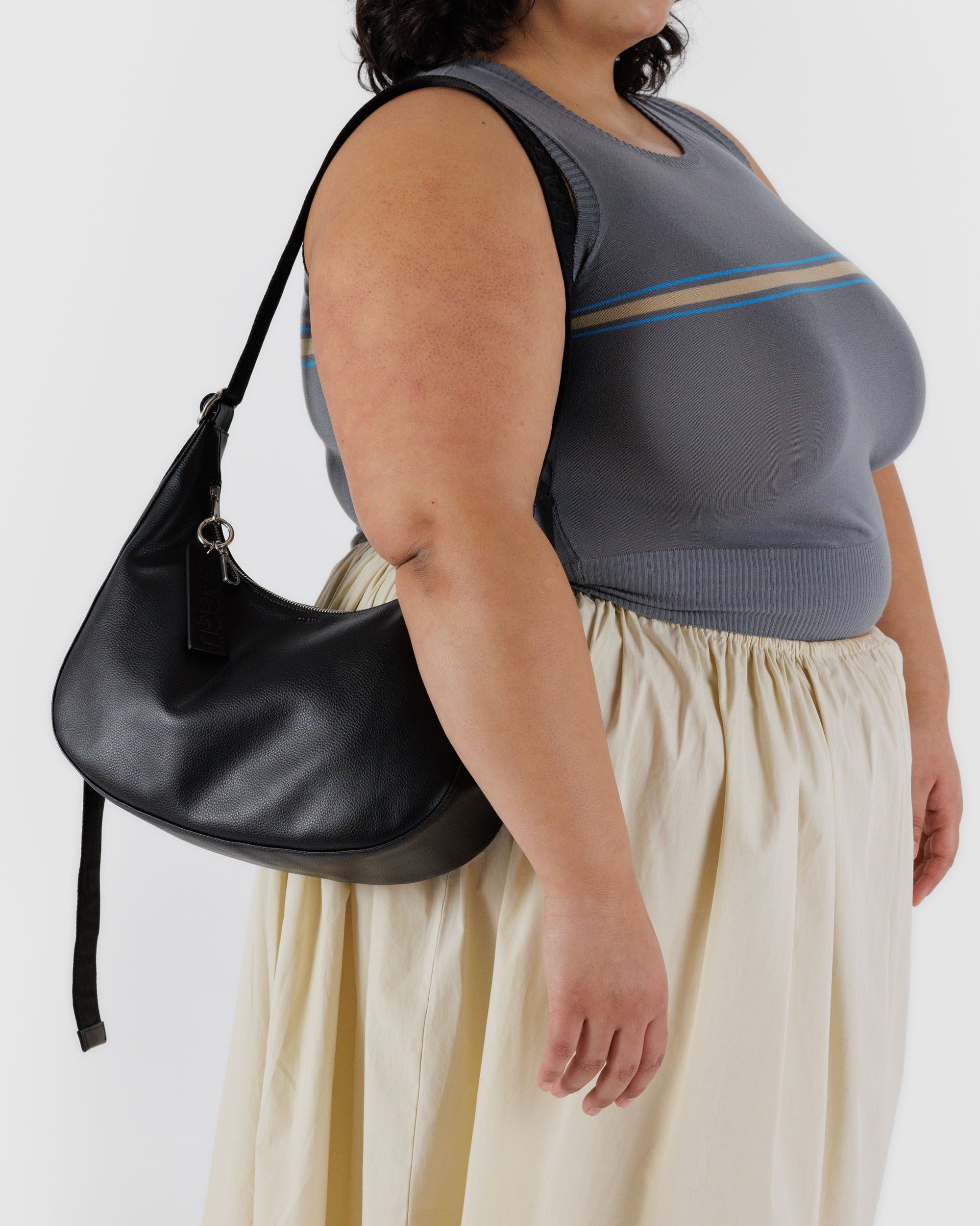 BAGGU Medium Recycled Leather Crescent Bag -Black
