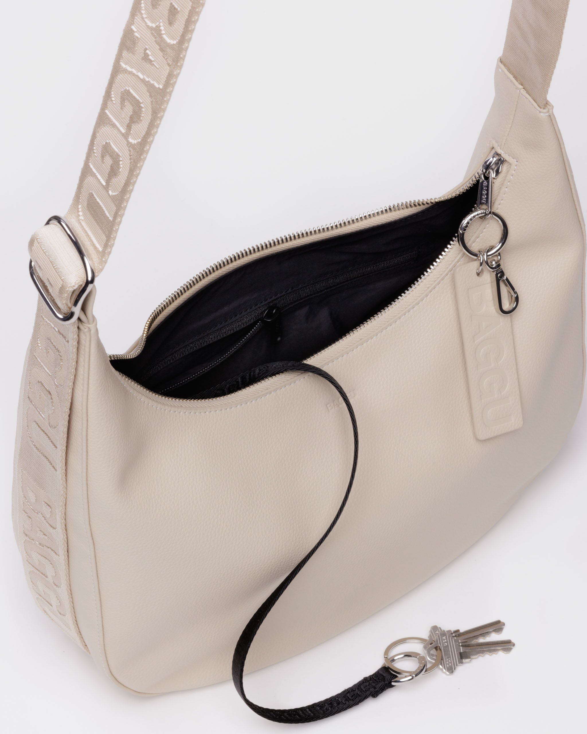 BAGGU Medium Recycled Leather Crescent Bag -Stone