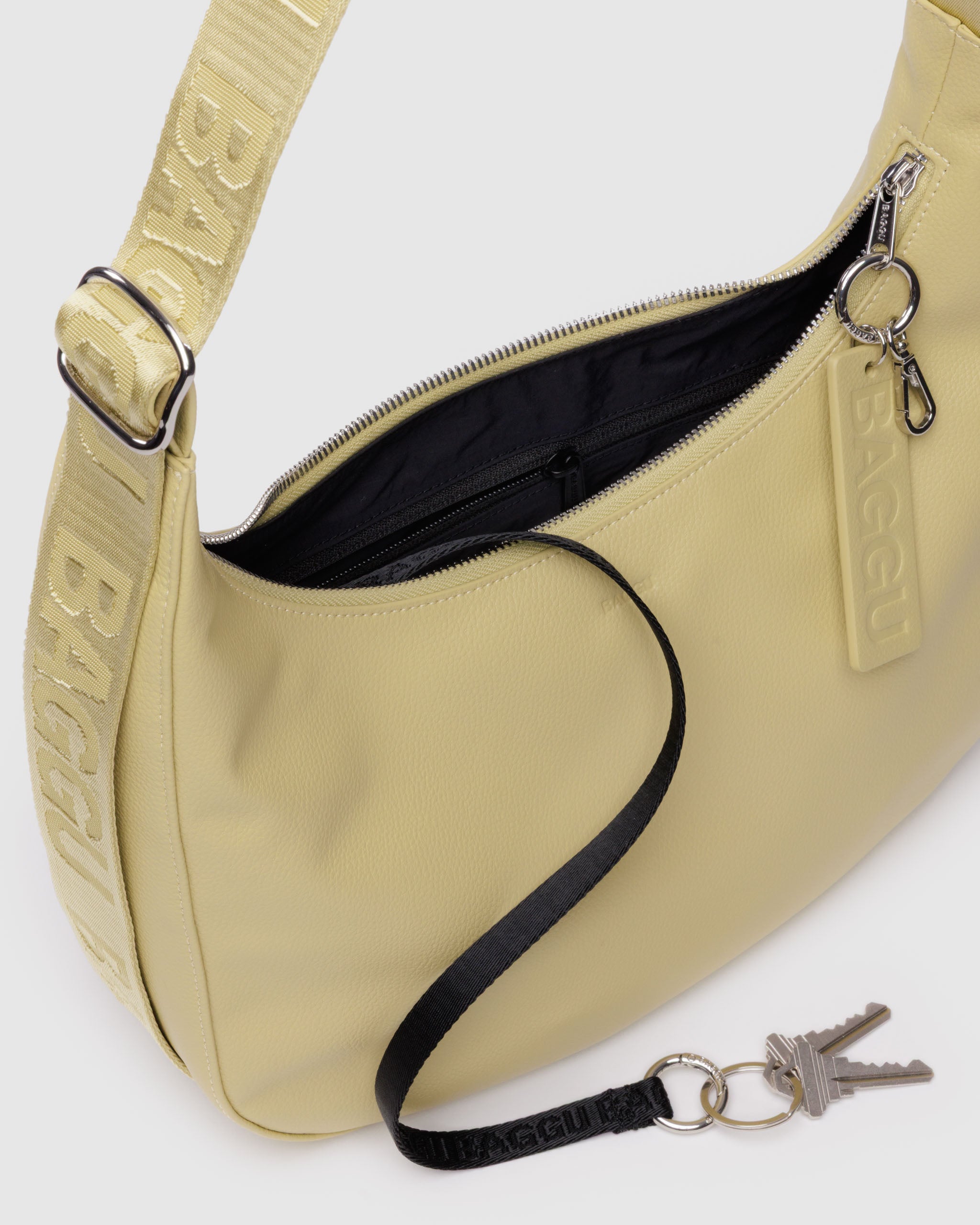 BAGGU Medium Recycled Leather Crescent Bag - Straw