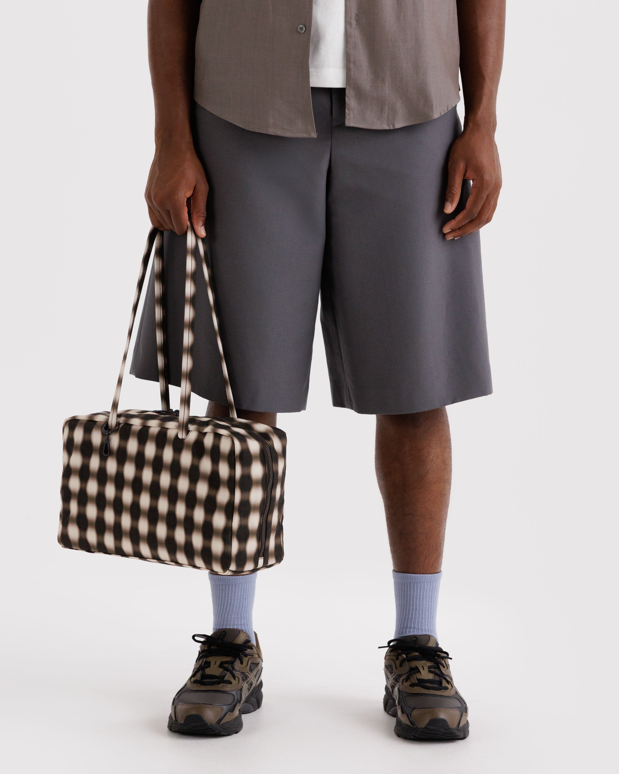 BAGGU Medium Nylon Bowler Bag - Blurred Gingham Brown