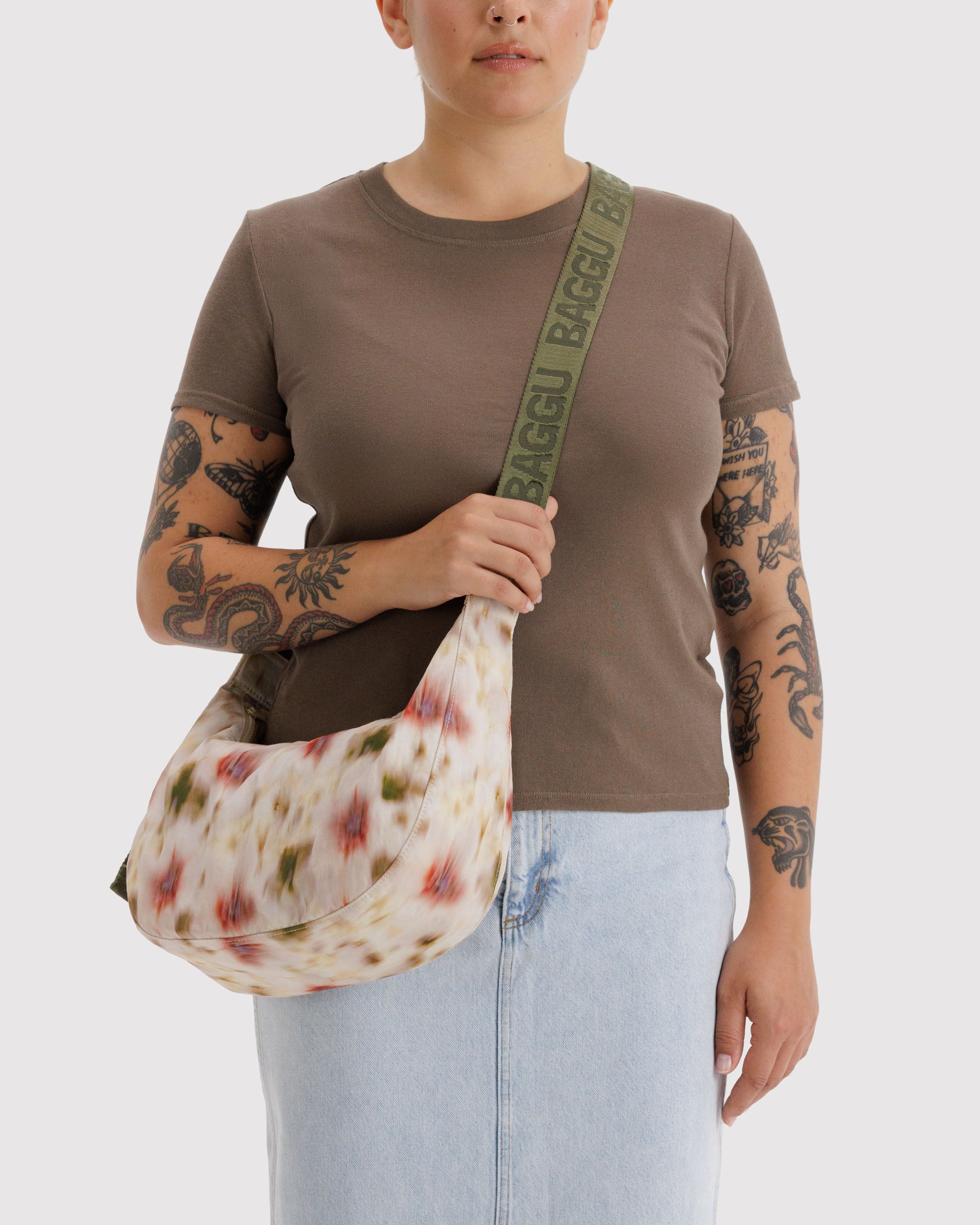 BAGGU Medium Nylon Crescent Bag - Abstract Floral