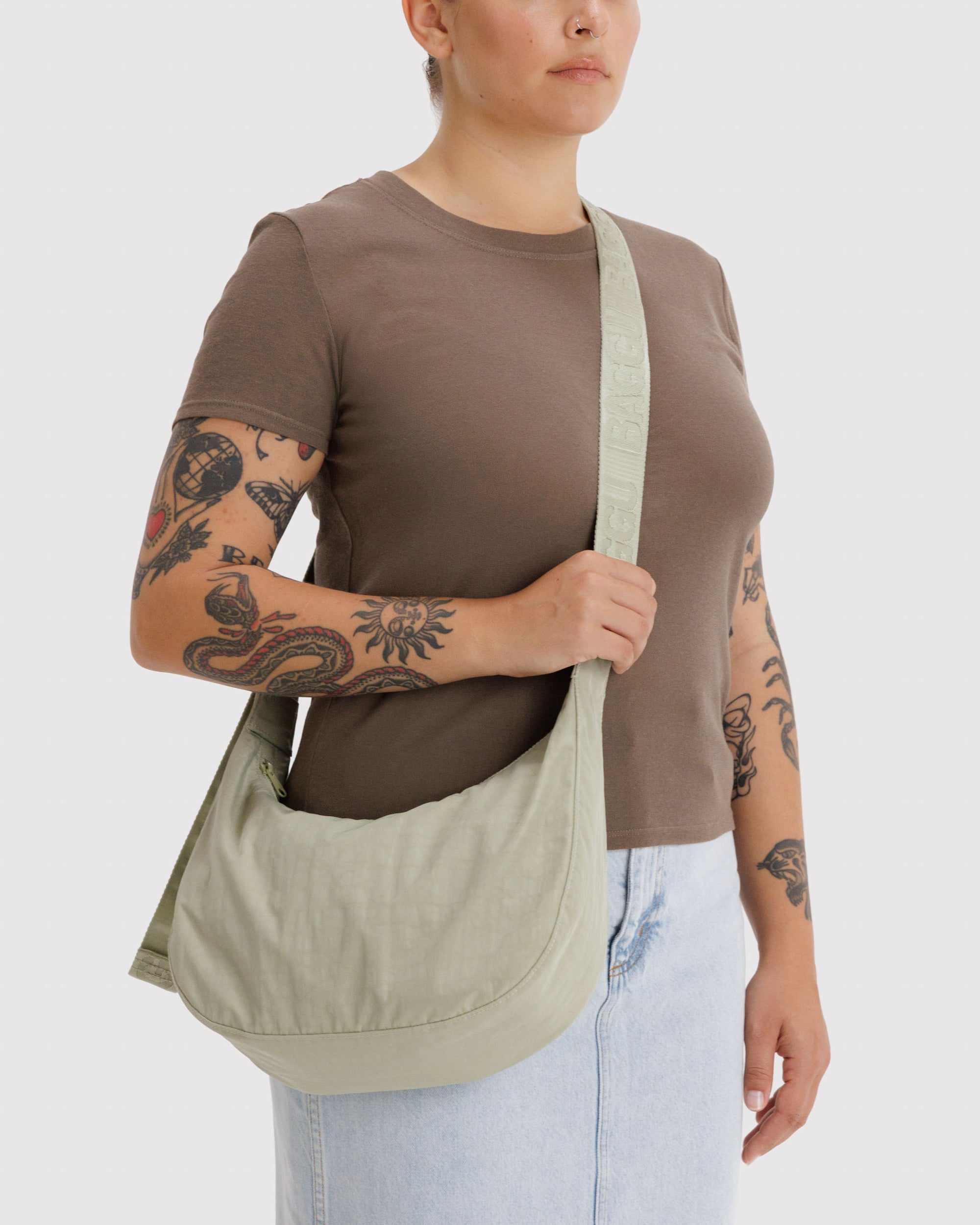 BAGGU Medium Nylon Crescent Bag - Celadon