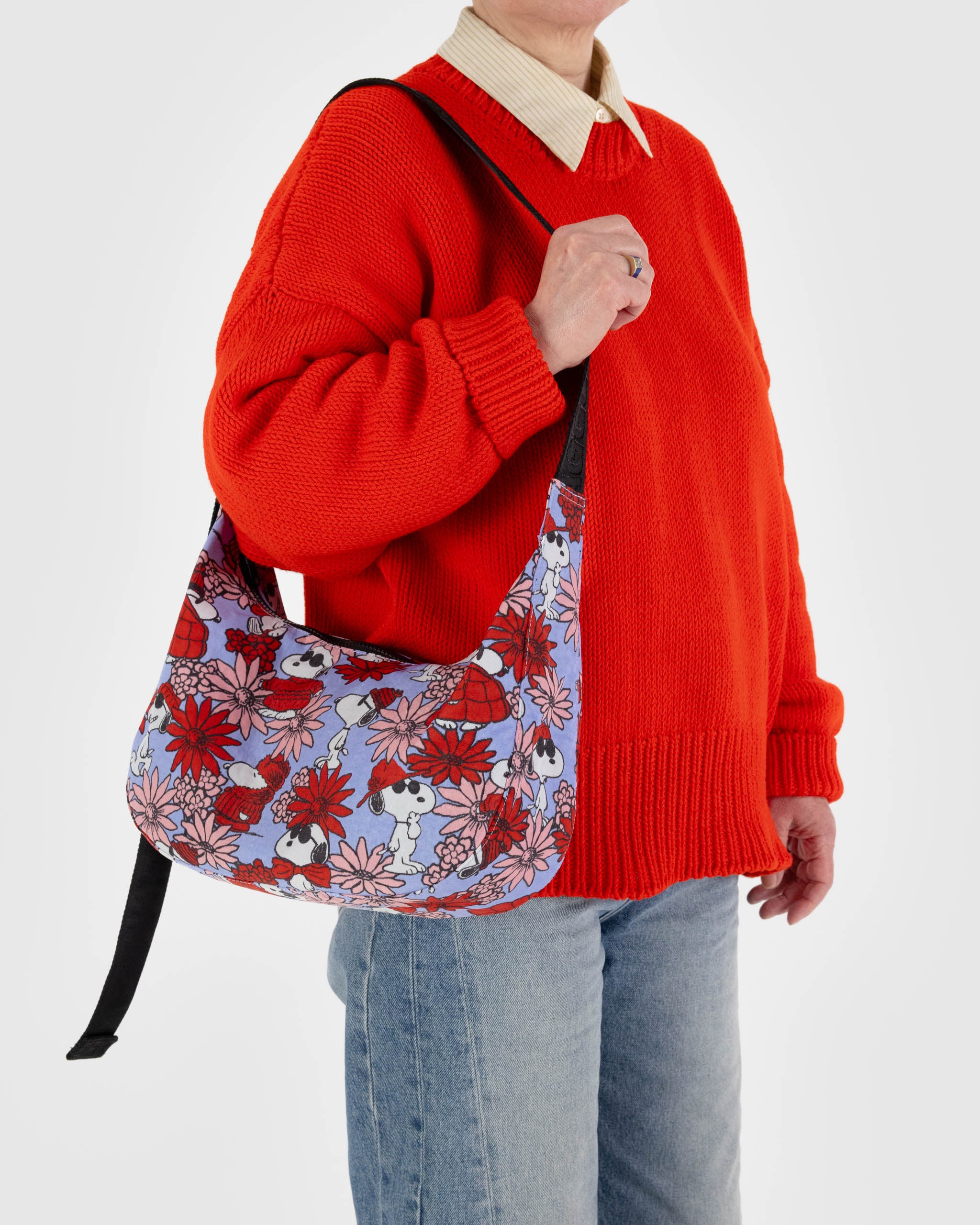 BAGGU Medium Nylon Crescent Floral Snoopy