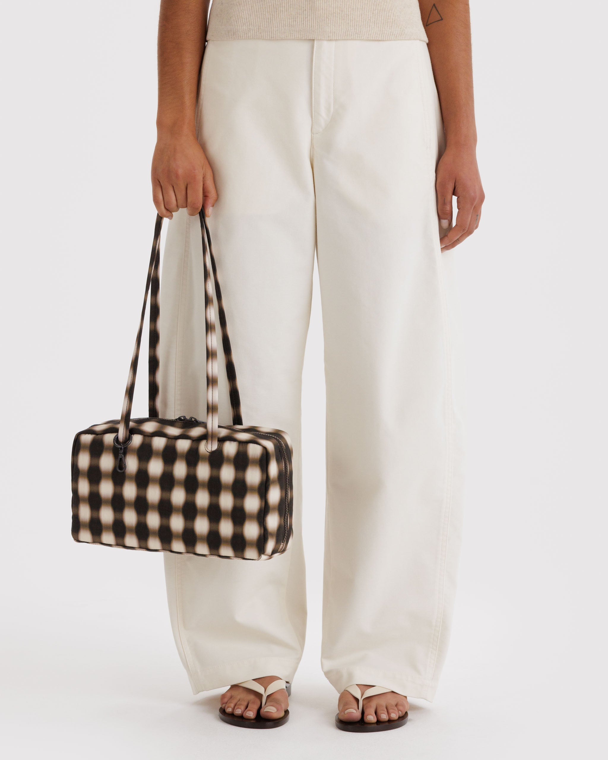 BAGGU Nylon Bowler Bag - Blurred Gingham Brown