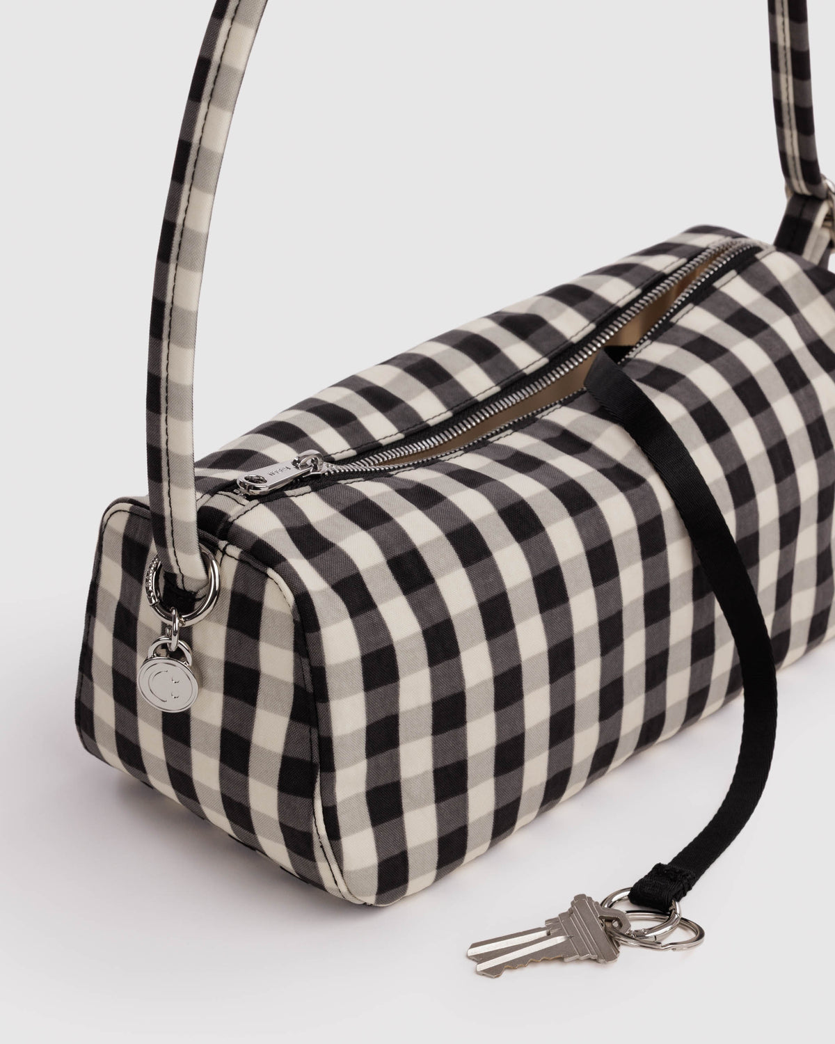BAGGU Nylon Loaf Bag - Black and Cream Gingham