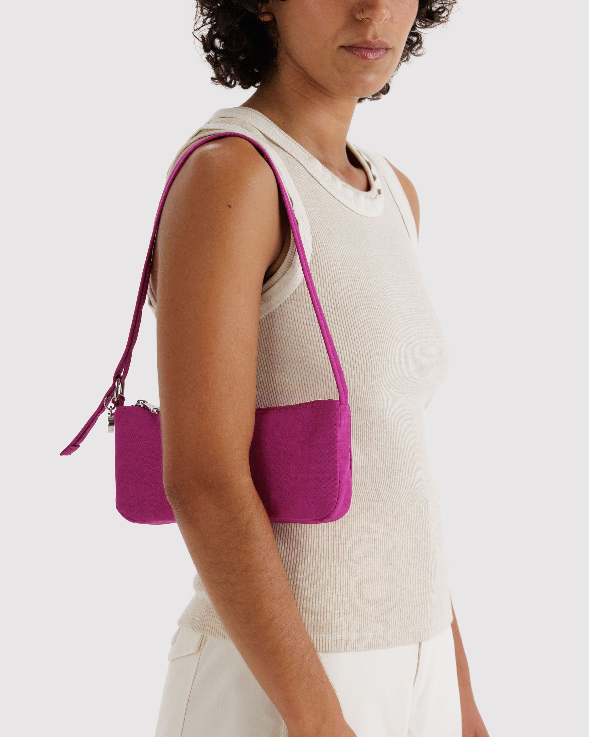 BAGGU Nylon Pochette - Deep Fuchsia