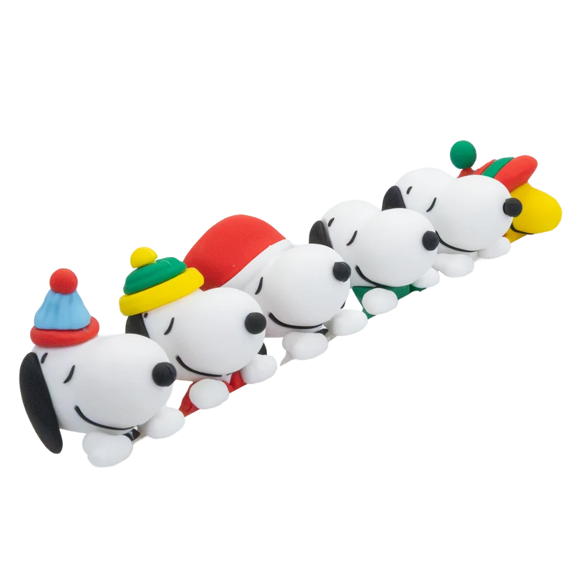 Peanuts Winter Snoopy Mystery Box Phone Buddies