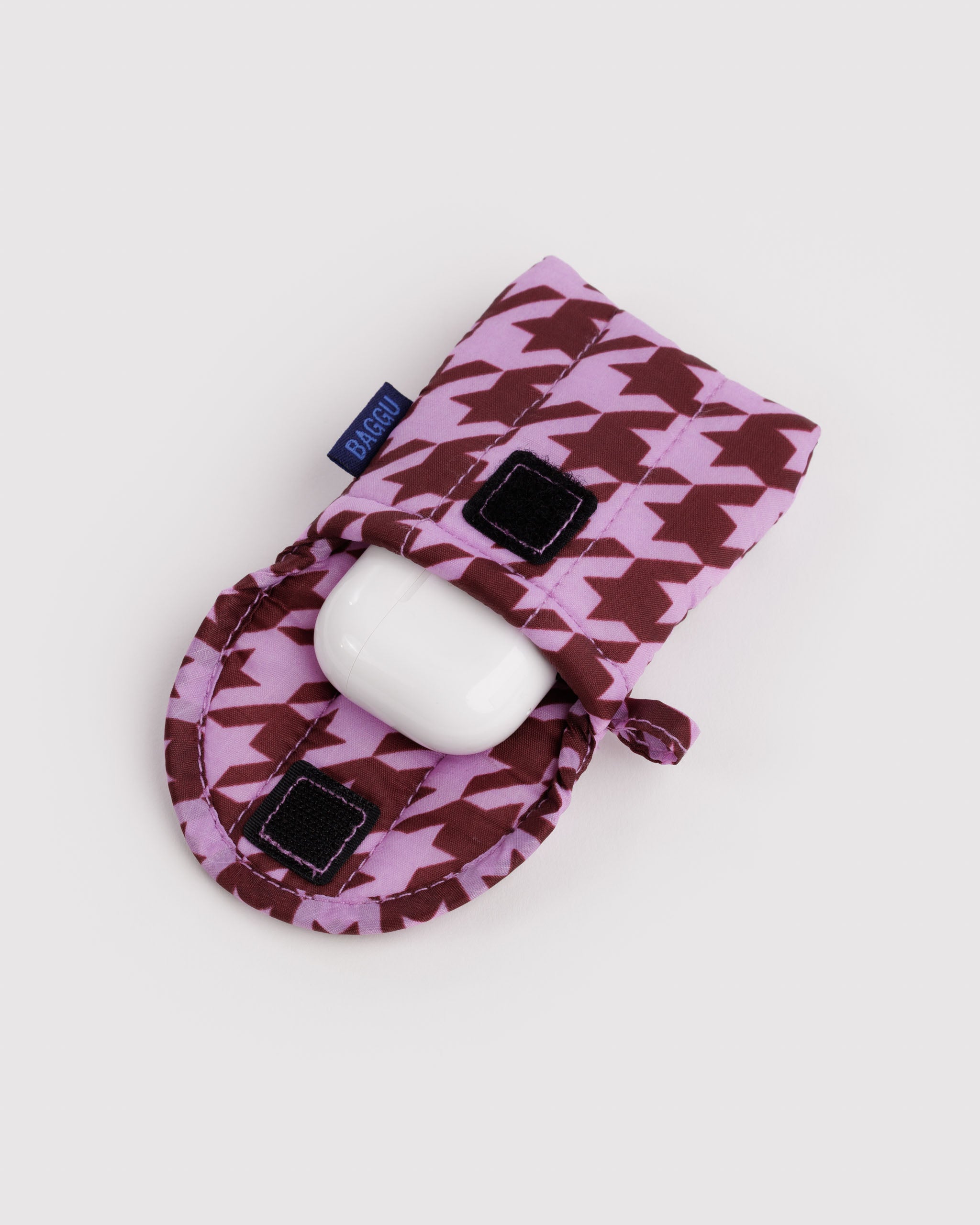 BAGGU Puffy Earbuds Case - Pink Houndstooth