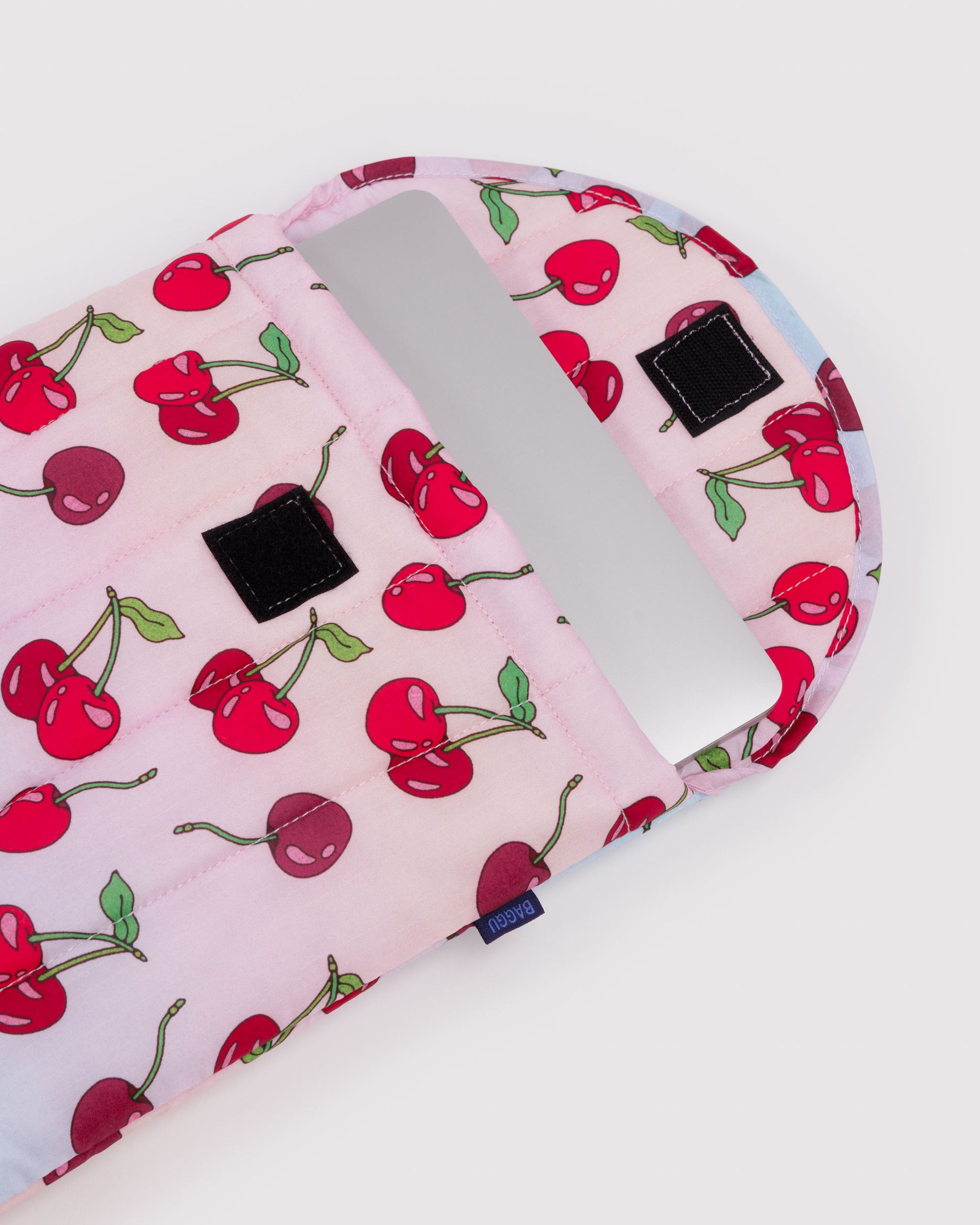 BAGGU Puffy Laptop Sleeve 13/14" - Cherries
