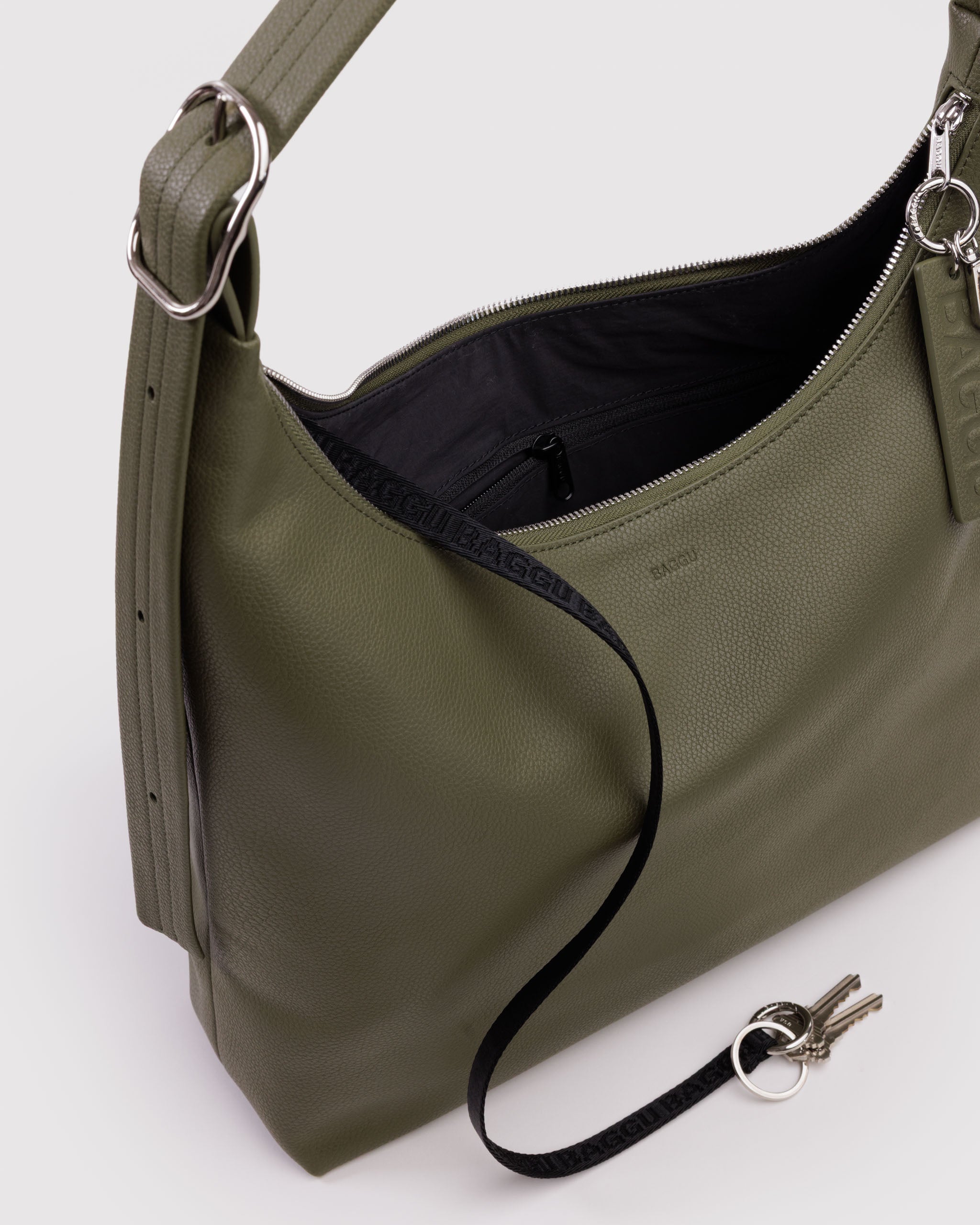 BAGGU Recycled Leather Shoulder Bag - Loden