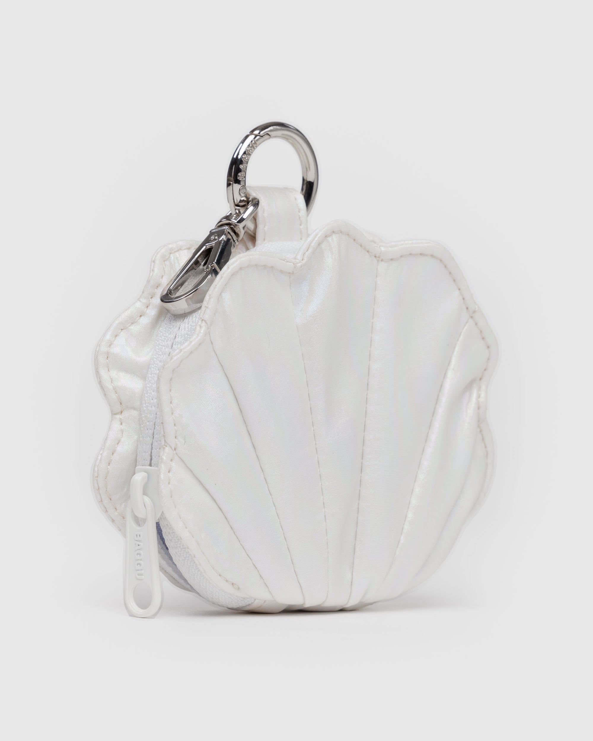 BAGGU Shell Charm - Pearl Metallic
