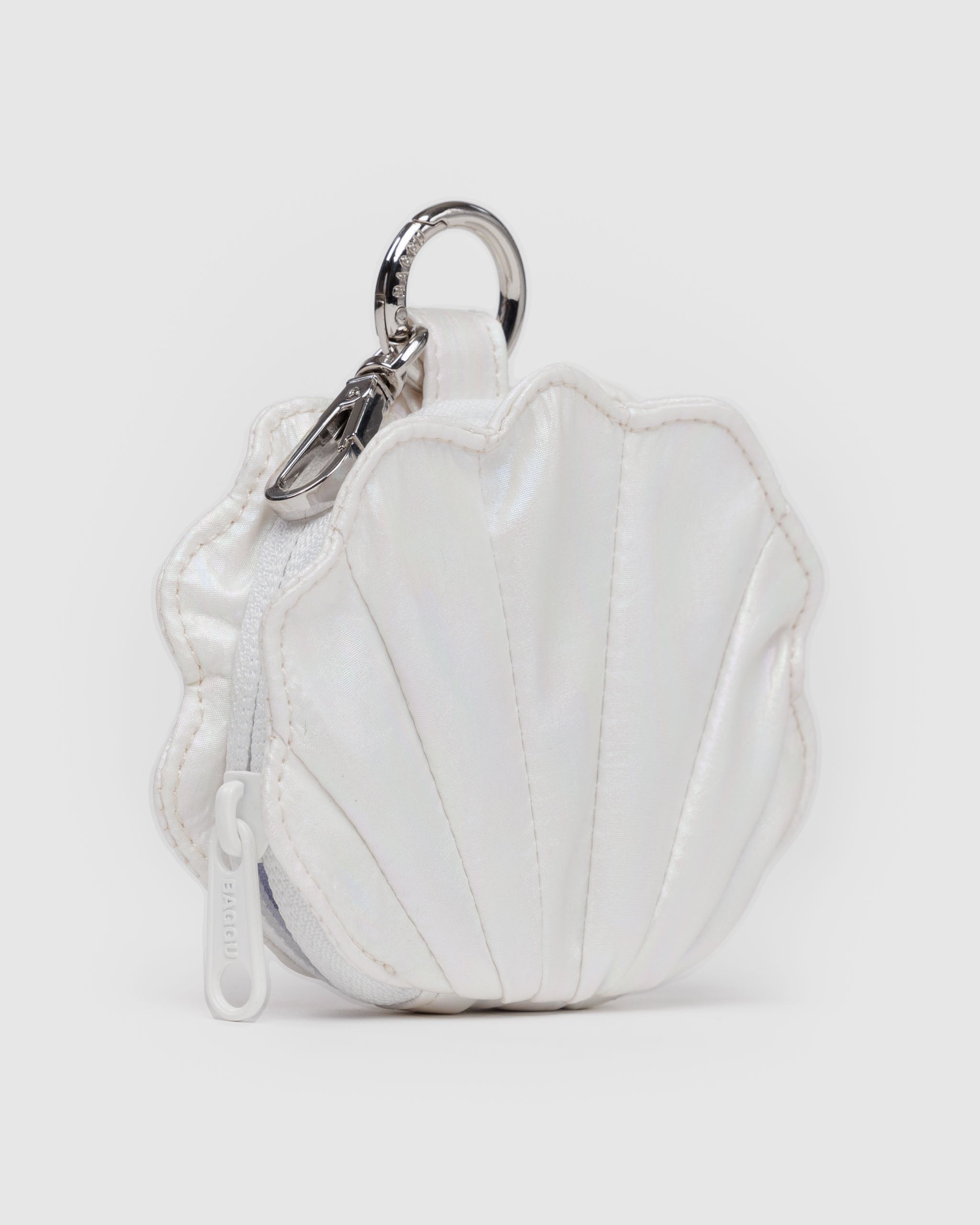 BAGGU Shell Charm - Pearl Metallic
