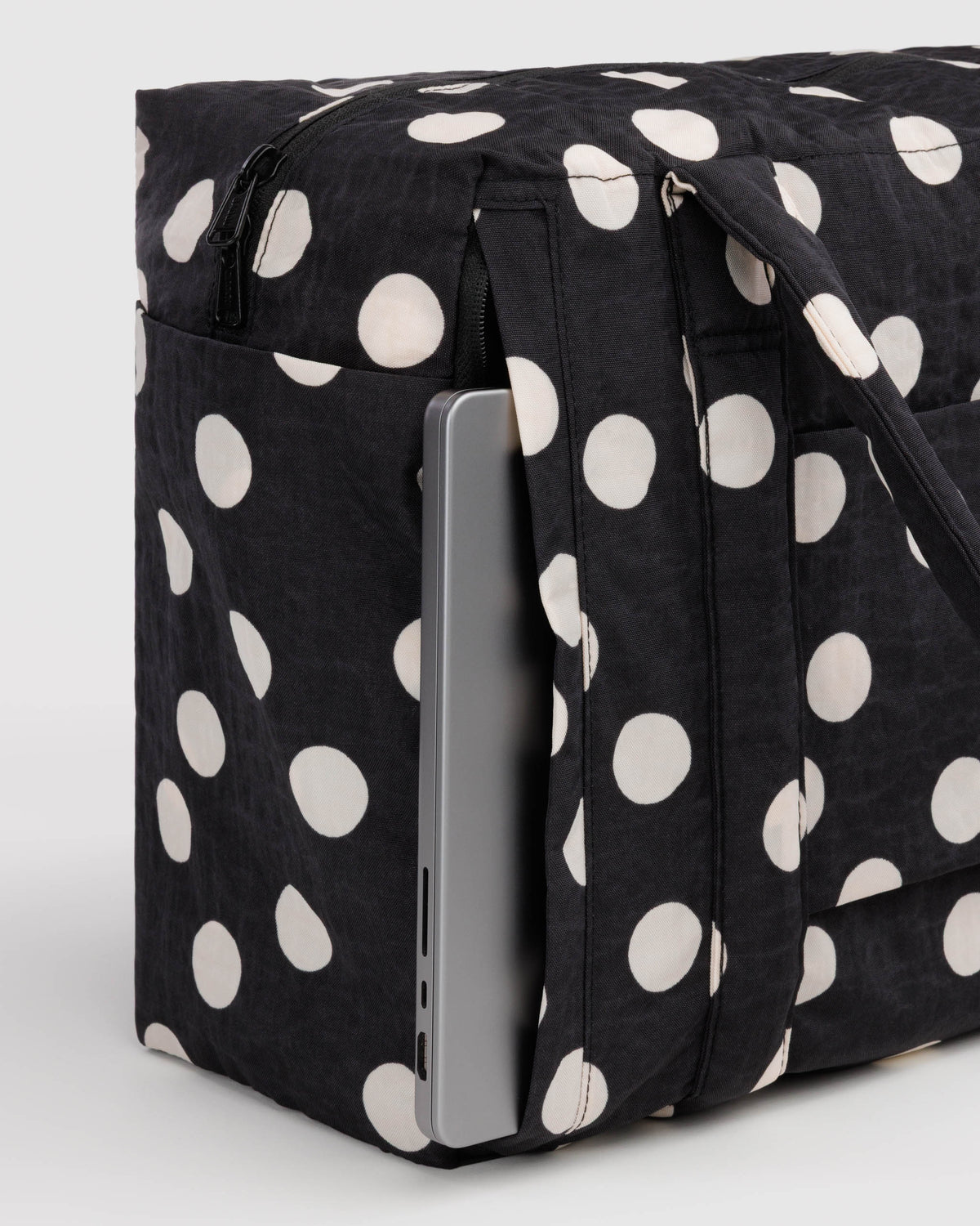 BAGGU Small Cloud Carry-On - Black and Cream Polka Dot