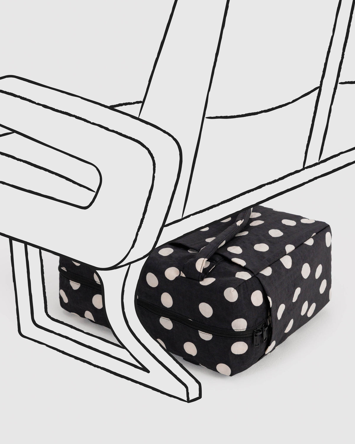 BAGGU Small Cloud Carry-On - Black and Cream Polka Dot