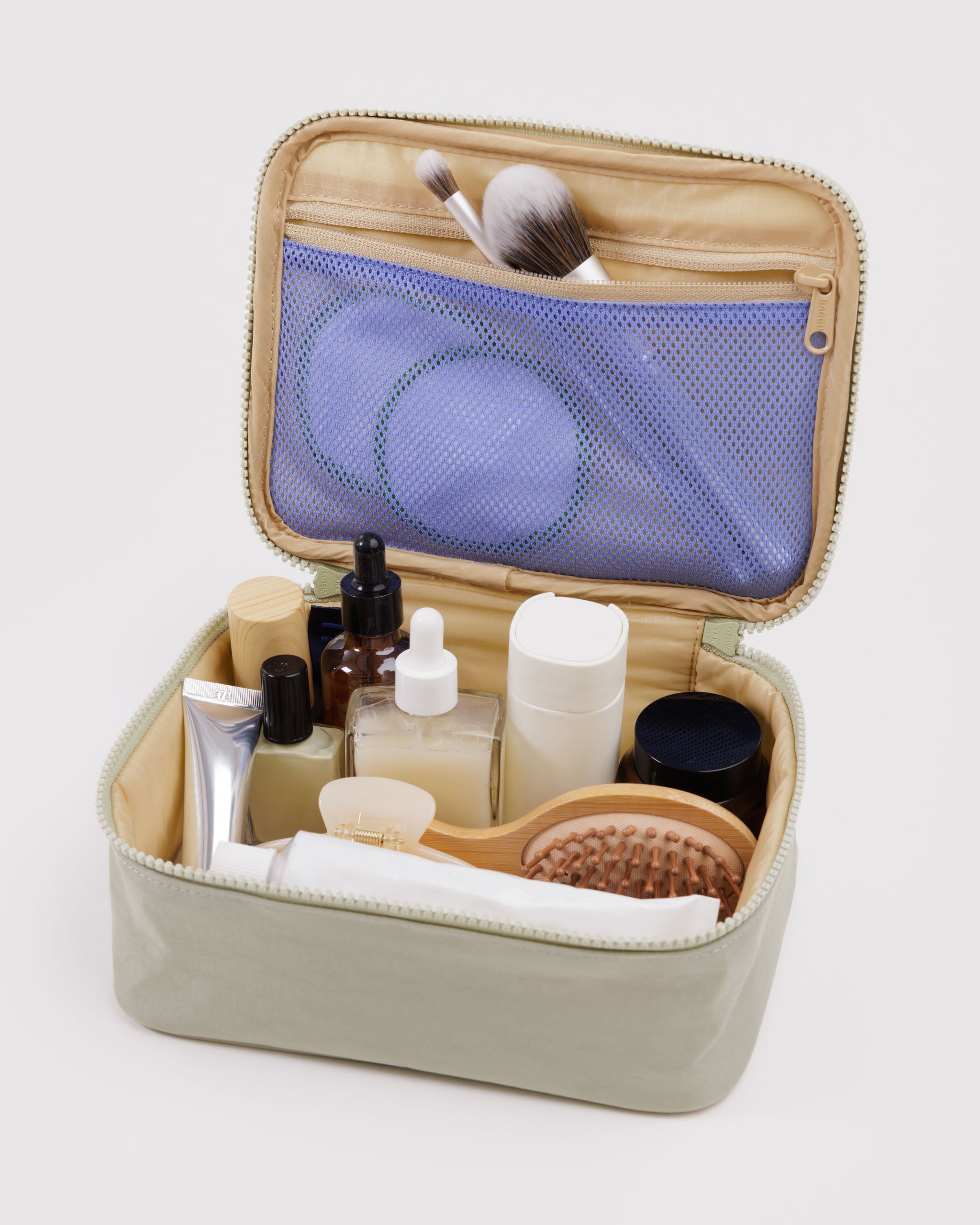 BAGGU Small Cosmetic Case - Celadon
