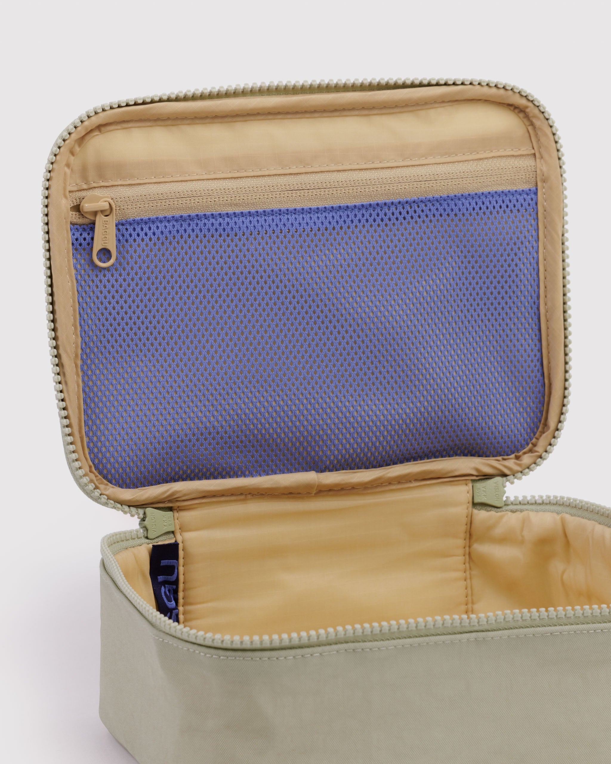 BAGGU Small Cosmetic Case - Celadon