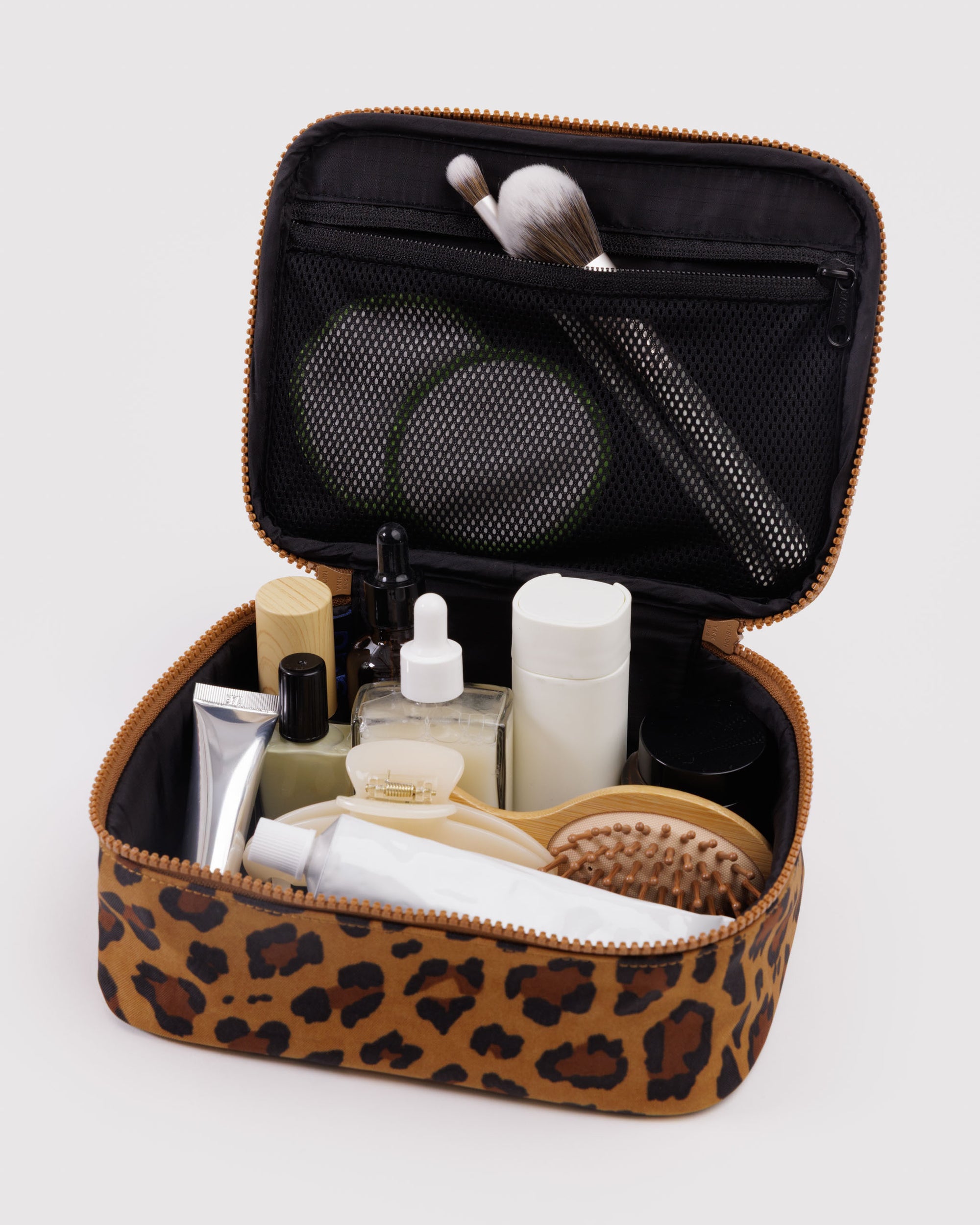 BAGGU Small Cosmetic Case - Leopard