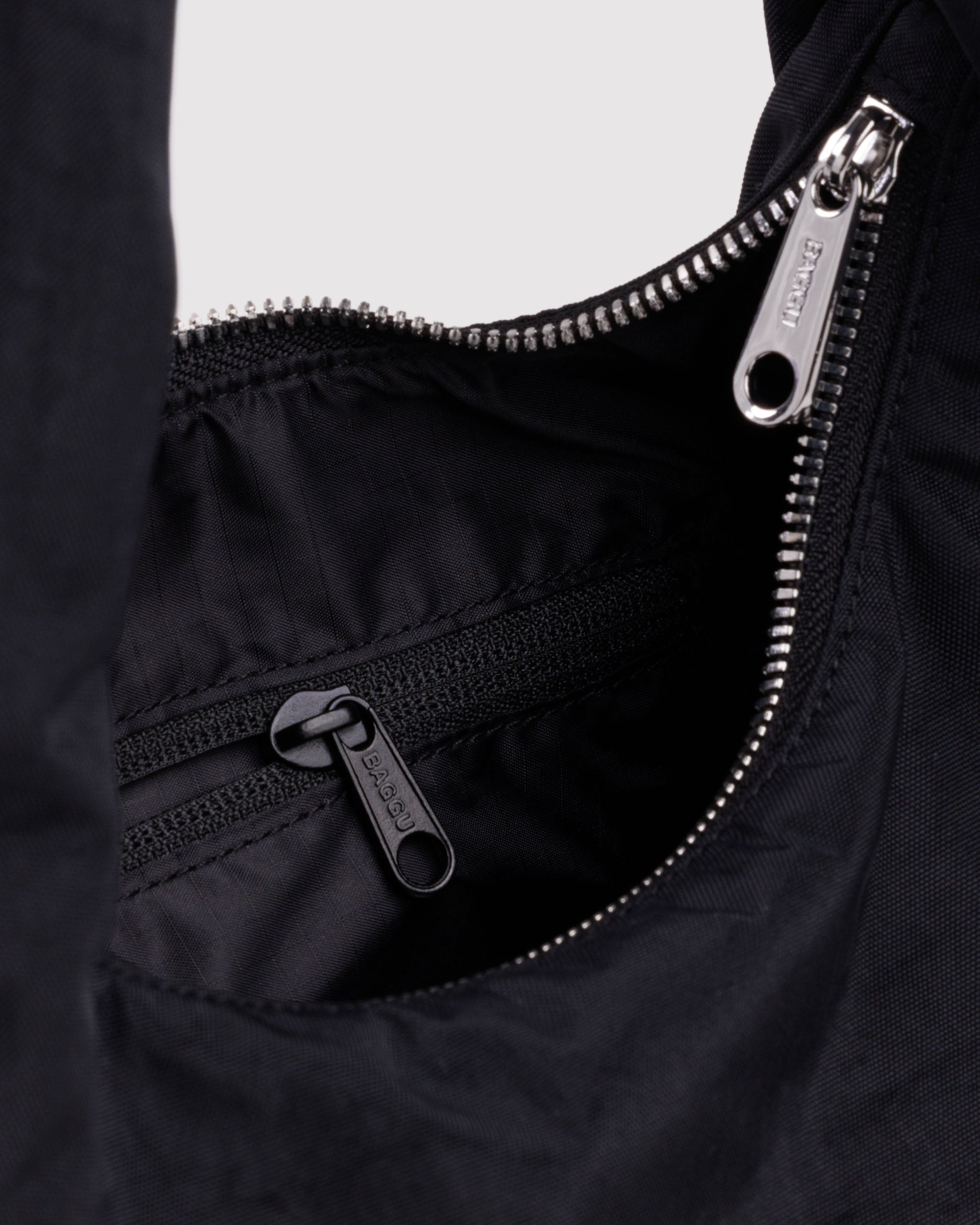 BAGGU Small Nylon Meringue - Black