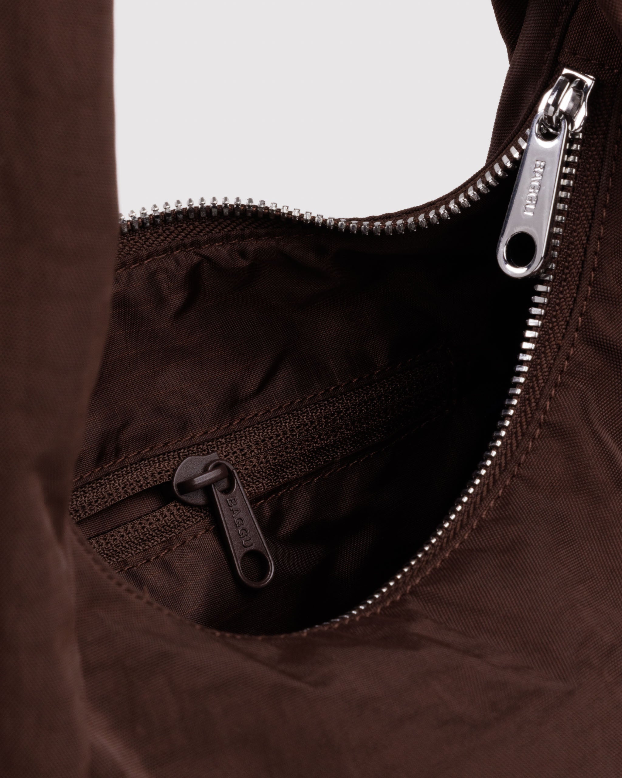 BAGGU Small Nylon Meringue - Coffee