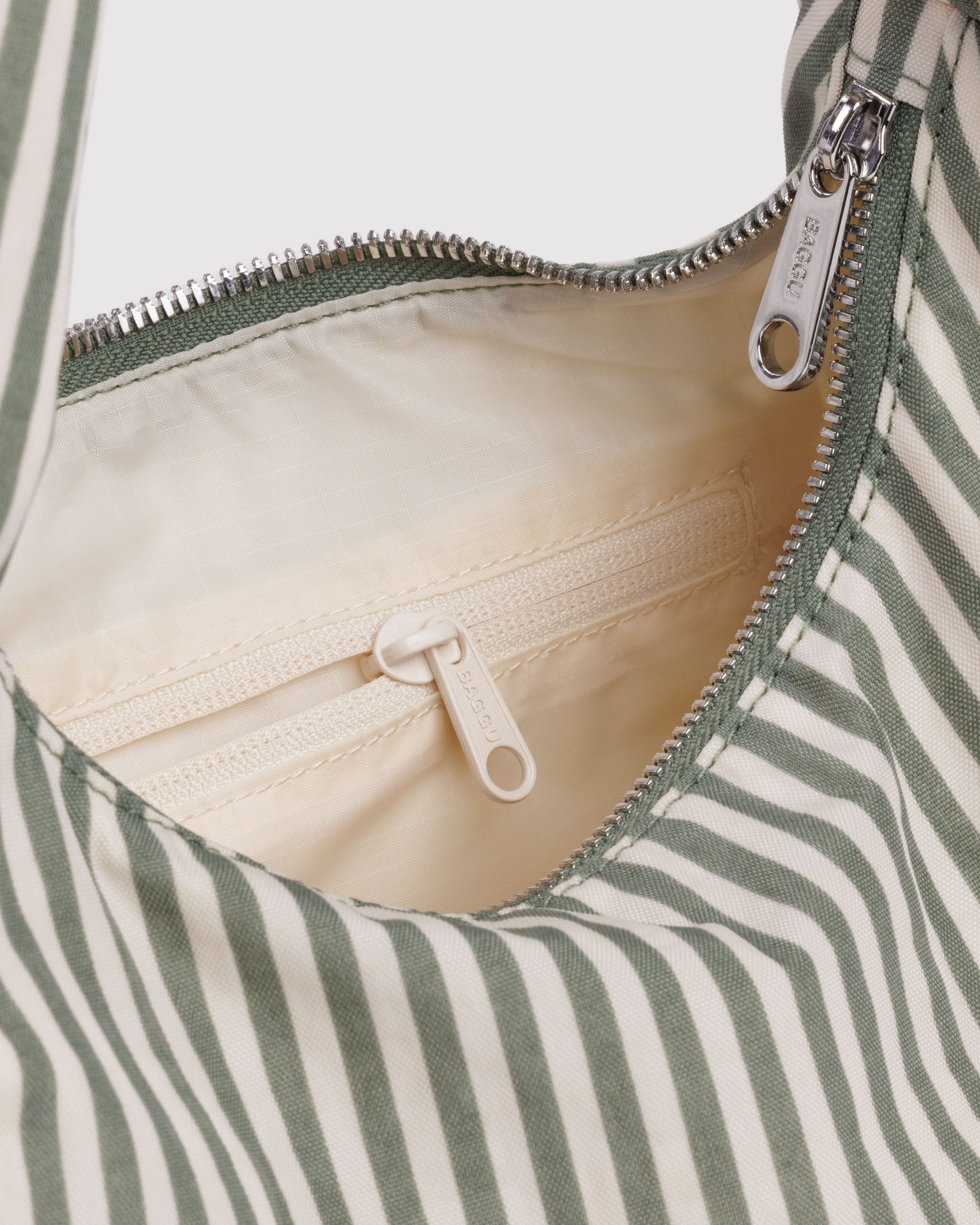 BAGGU Small Nylon Meringue - Sage Stripe
