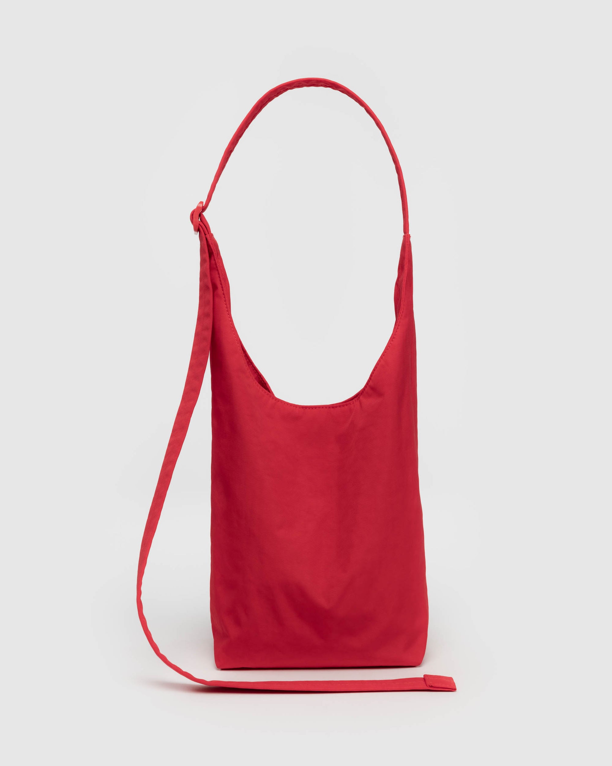 BAGGU Small Nylon Sling- Candy Apple