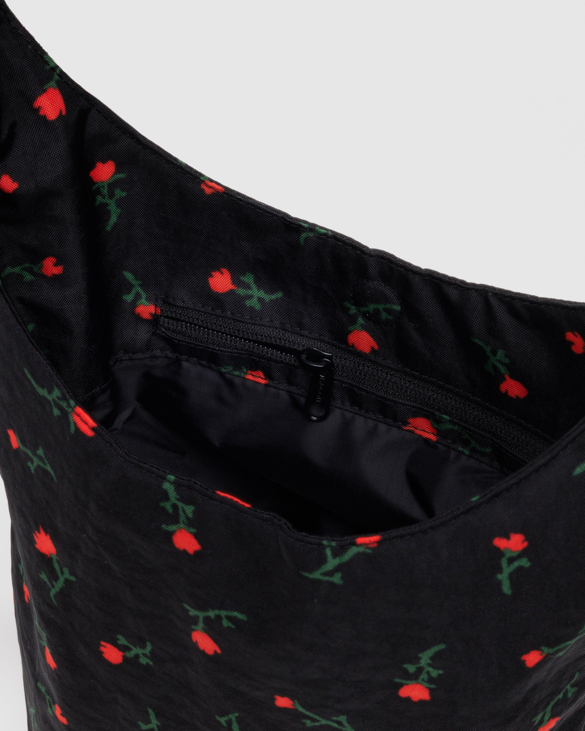 BAGGU Small Nylon Sling - Painted Wildflower