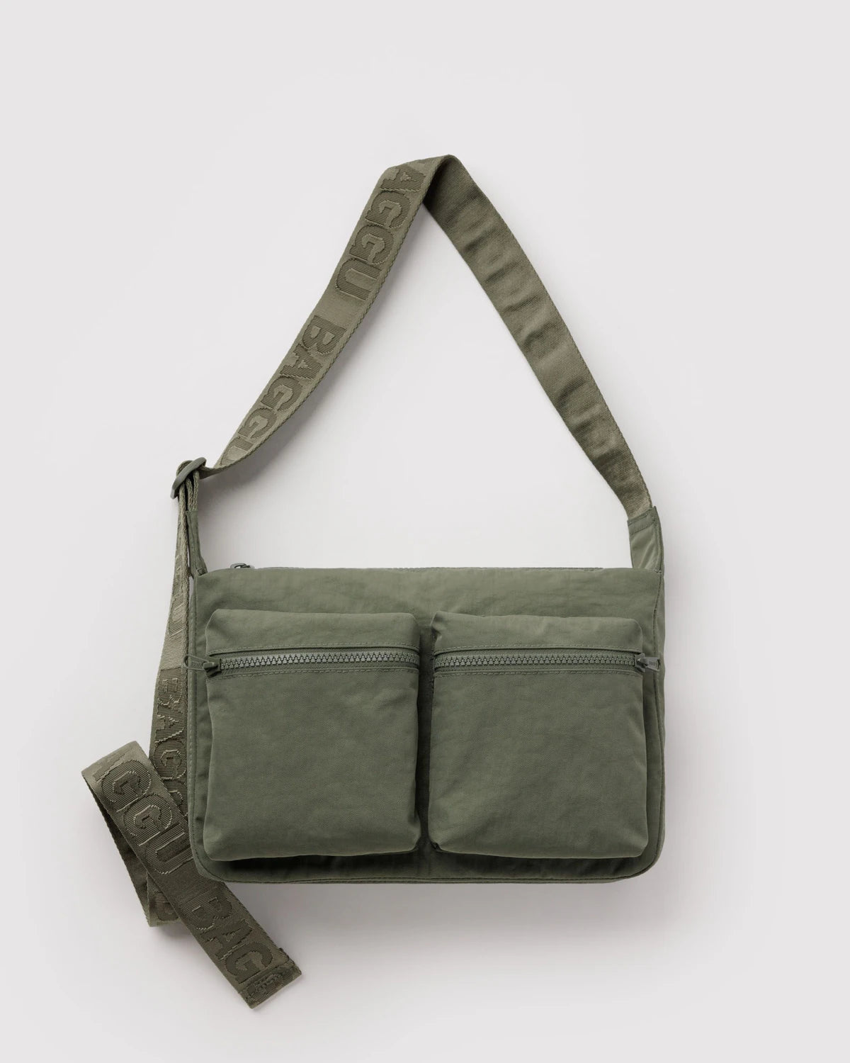 BAGGU Medium Cargo Crossbody - Caper – Grove Online