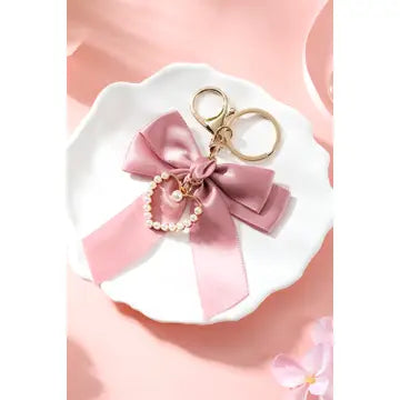 Pearl Heart Pink Bow Keychain